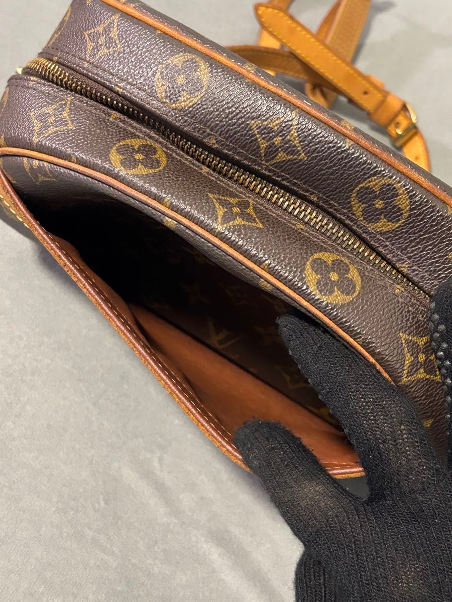 希少 廃盤 LOUIS VUITTON ブロワ モノグラム ルイヴィトン ショルダー