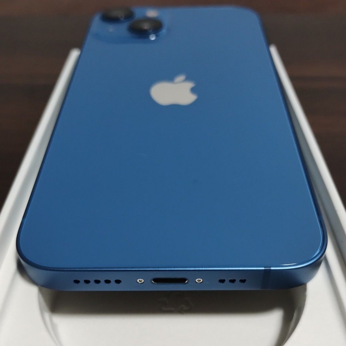 美品・純正バッテリー100% iPhone13 128GB SIMフリー 展示品 デモ機