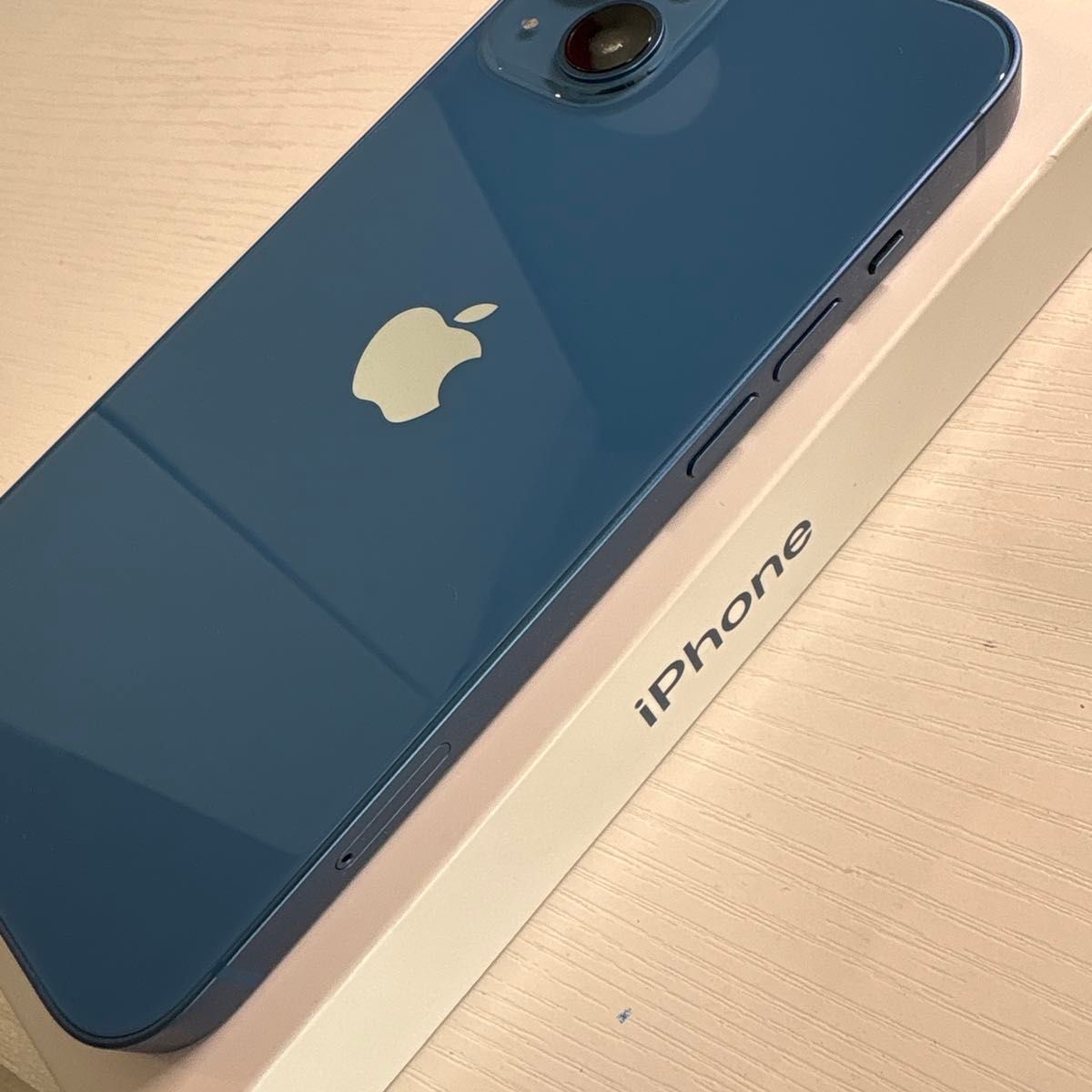 iPhone 13 128GB ブルー SIMフリー 極美品｜Yahoo!フリマ（旧PayPay