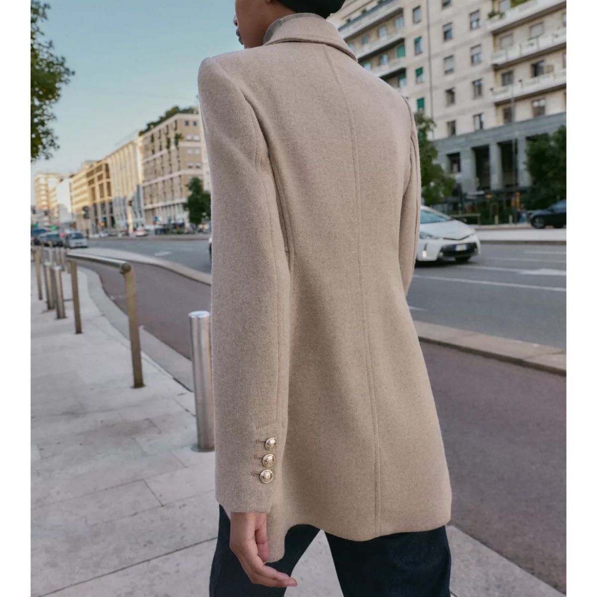 タグ付き新品 ZARAのウール混紡ショート丈ダブルブレストコート S