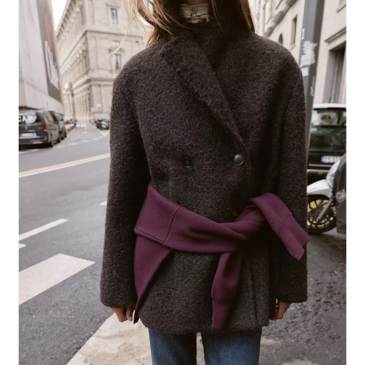 タグ付き新品 ZARAのブークレダブルブレストミディ丈コート Lサイズ