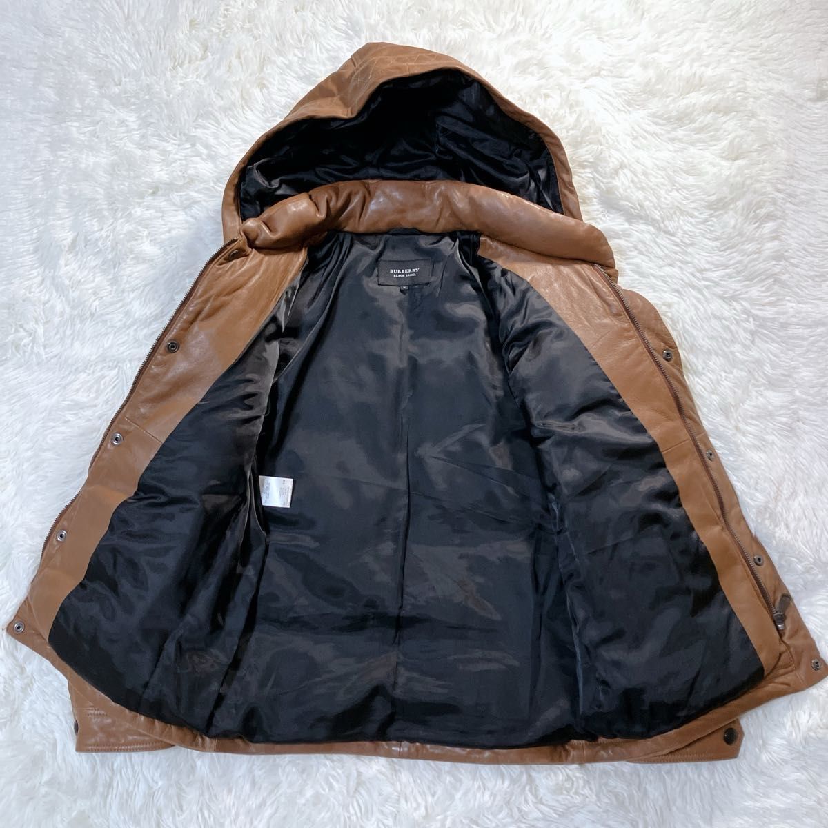 バーバリーブラックレーベル ラムレザー ダウンジャケット 羊革