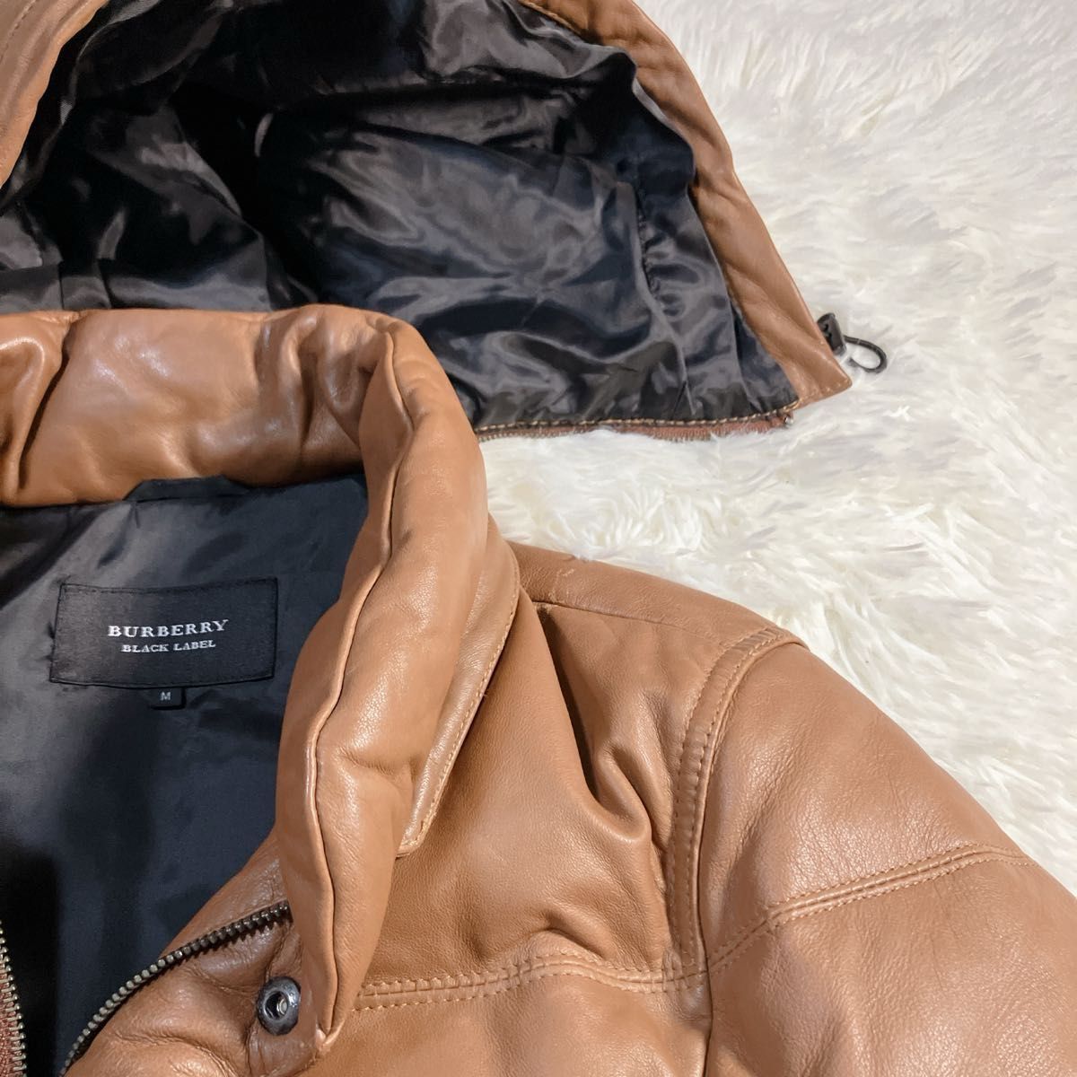 バーバリーブラックレーベル ラムレザー ダウンジャケット 羊革