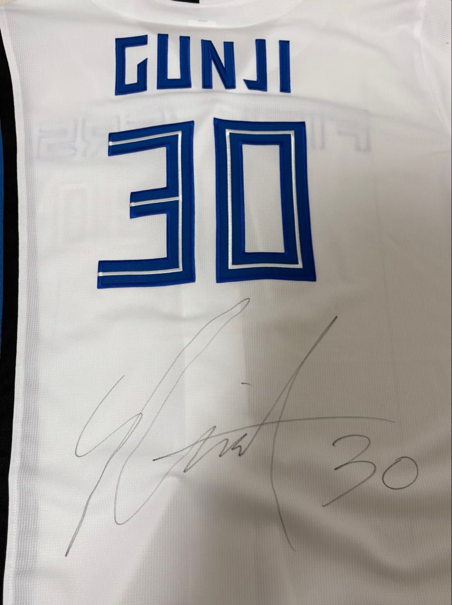 郡司裕也 直筆サイン入りユニフォーム 北海道日本ハムファイターズ 20