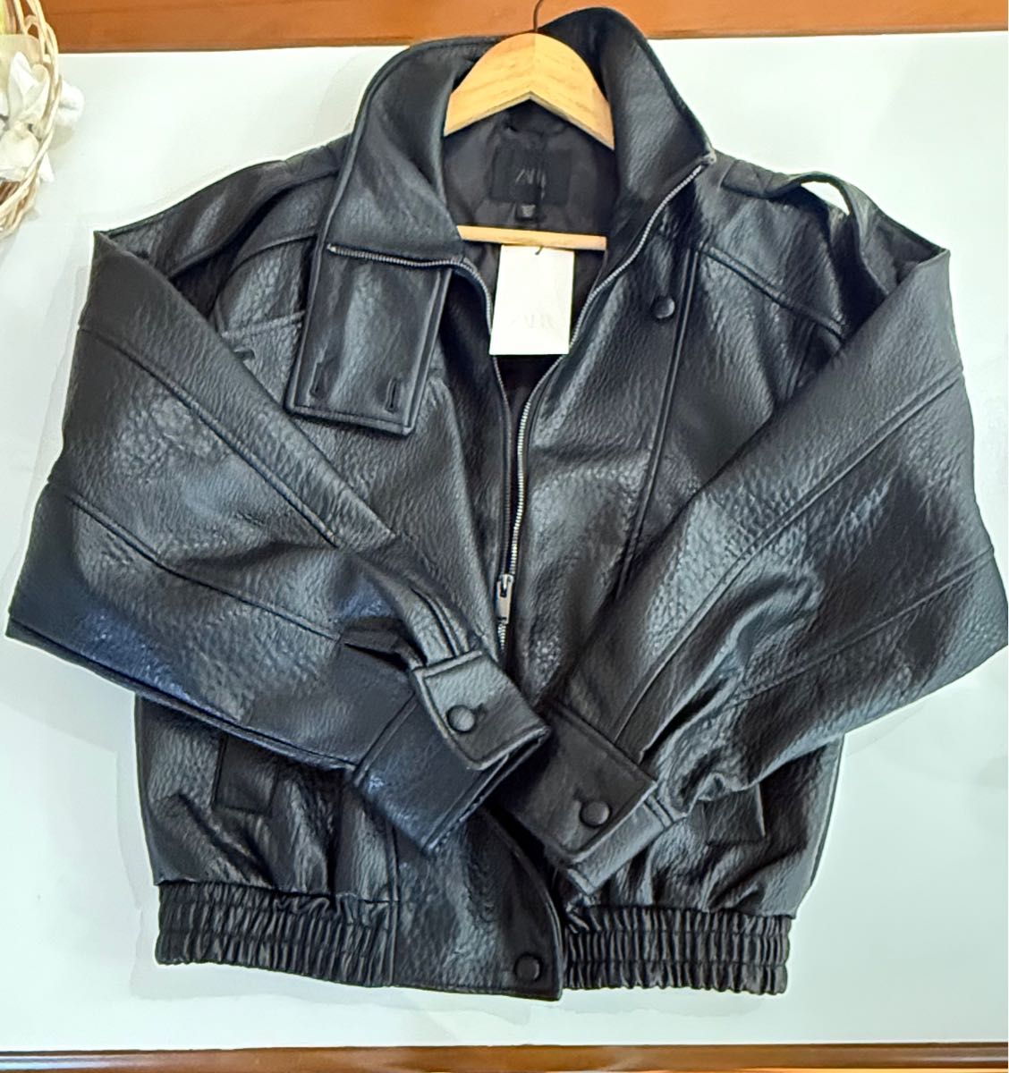 ZARAフェイクレザー ジャケットXSサイズ｜Yahoo!フリマ（旧PayPayフリマ）