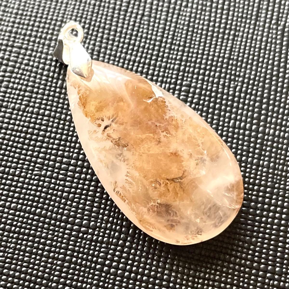 No 18 デンドリ デンドリティッククォーツ ペンダントトップ 穴あり