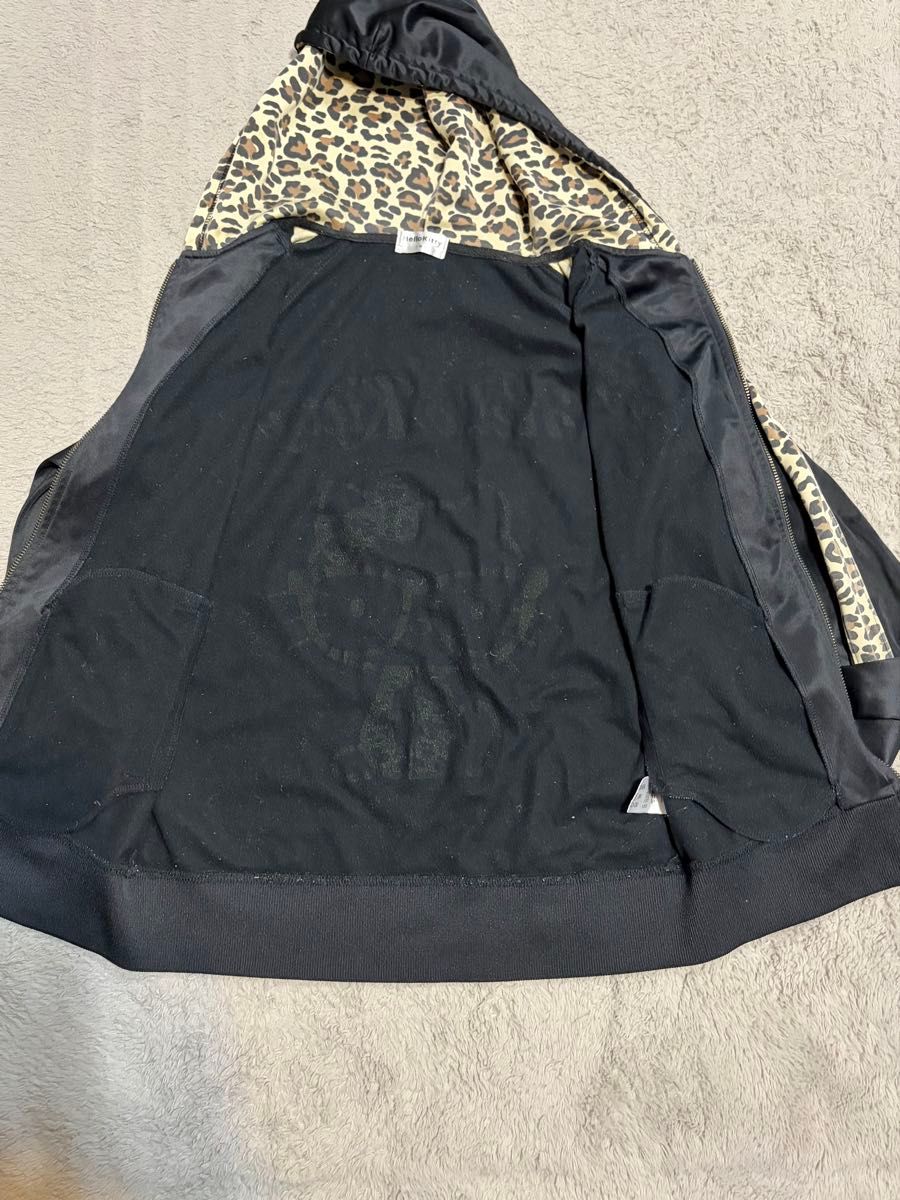 ハローキティ レディース パーカー ヒョウ柄 レオパード ブラック M