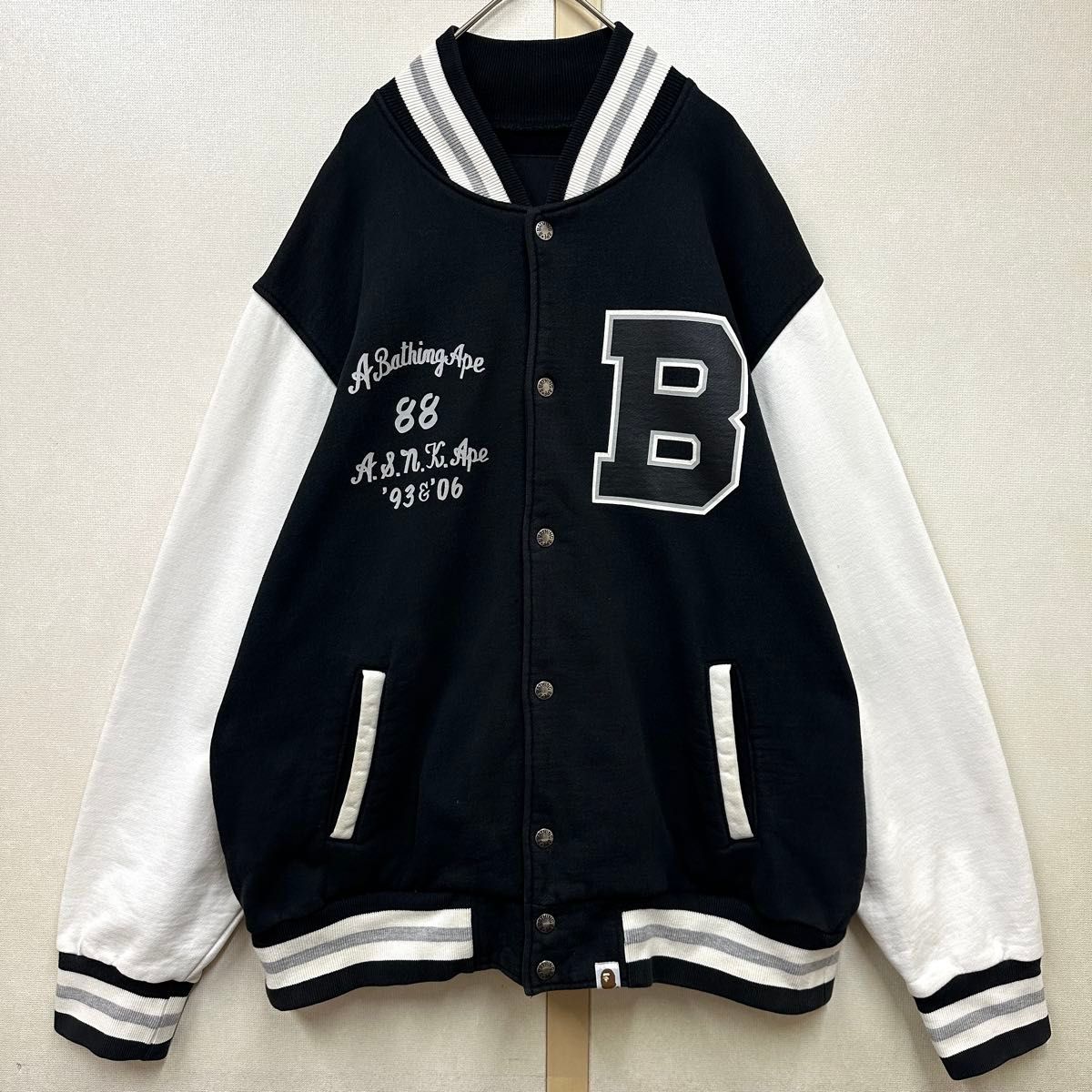 A BATHING APE スタジャン スウェット 黒白 日本製 アベイシングエイプ