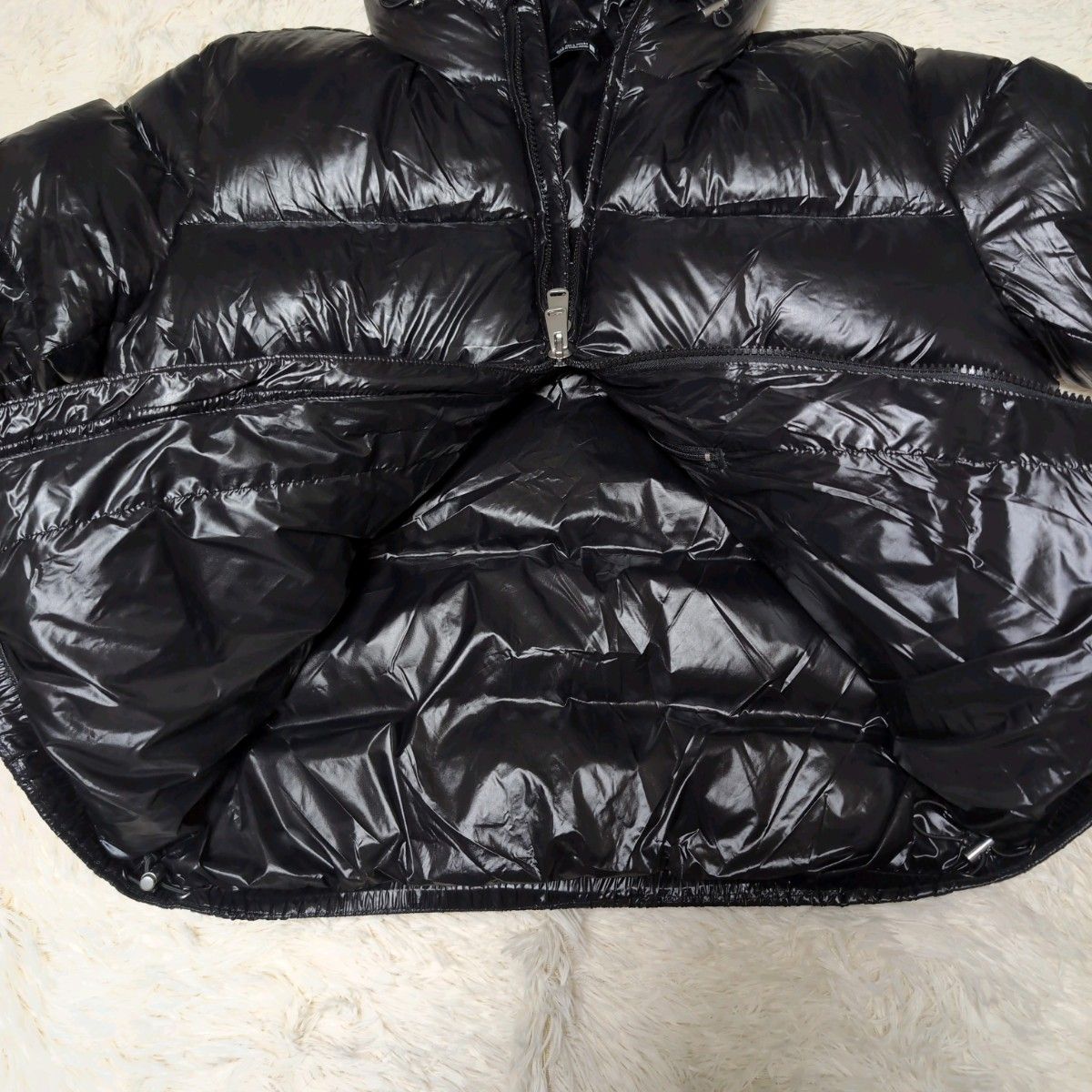 ZARA ブラック ダウンジャケット 光沢 パフ Y2K 短丈 ボックス