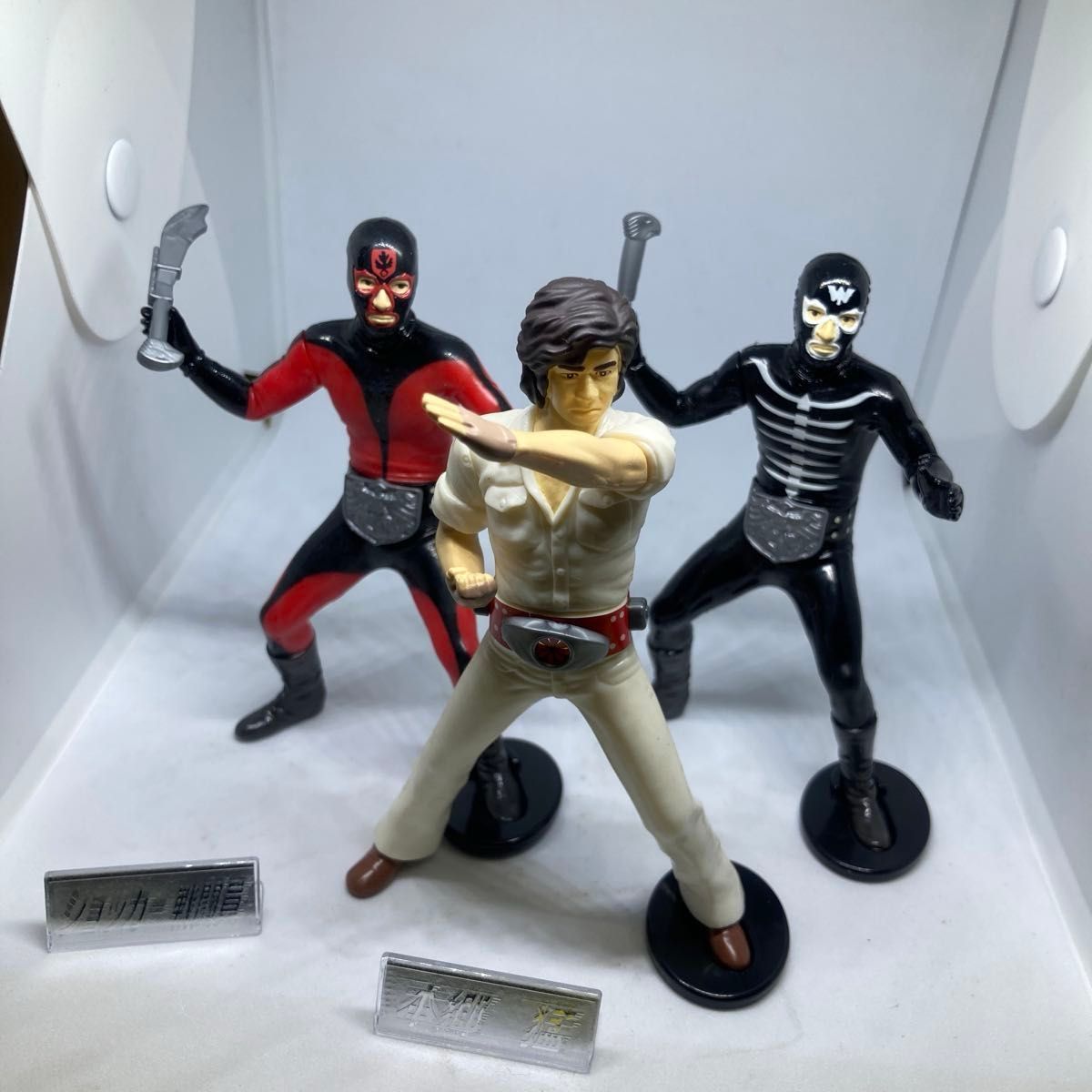 バンダイ 食玩 仮面ライダーメモリアル 本郷猛＆ショッカー戦闘員赤と