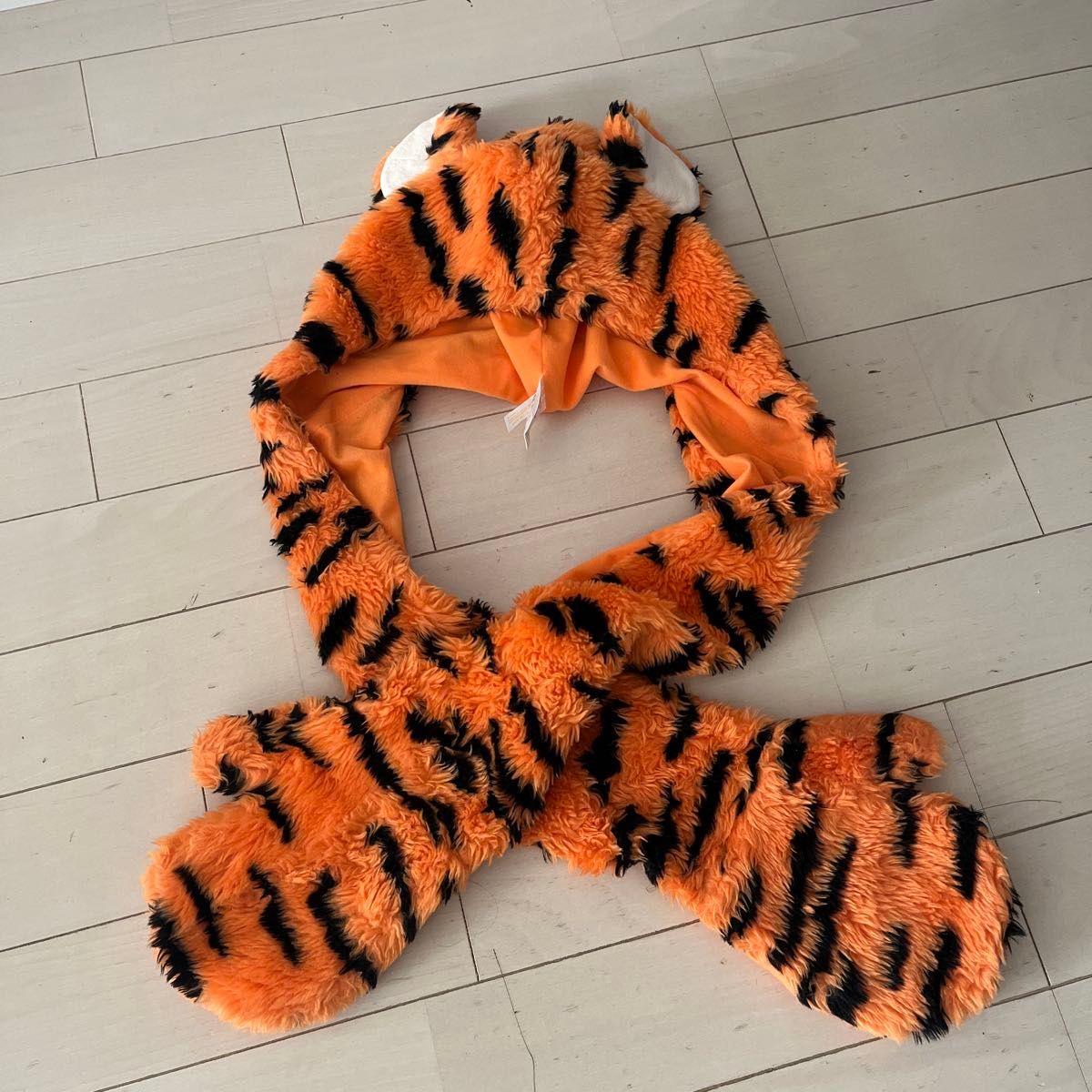 ティガー ファンキャップ マフラー 手袋 一体型 ディズニー マフラー