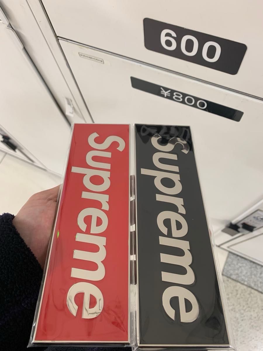 2色セット】supreme Box Logo Car Emblem RED BLACK｜Yahoo!フリマ（旧