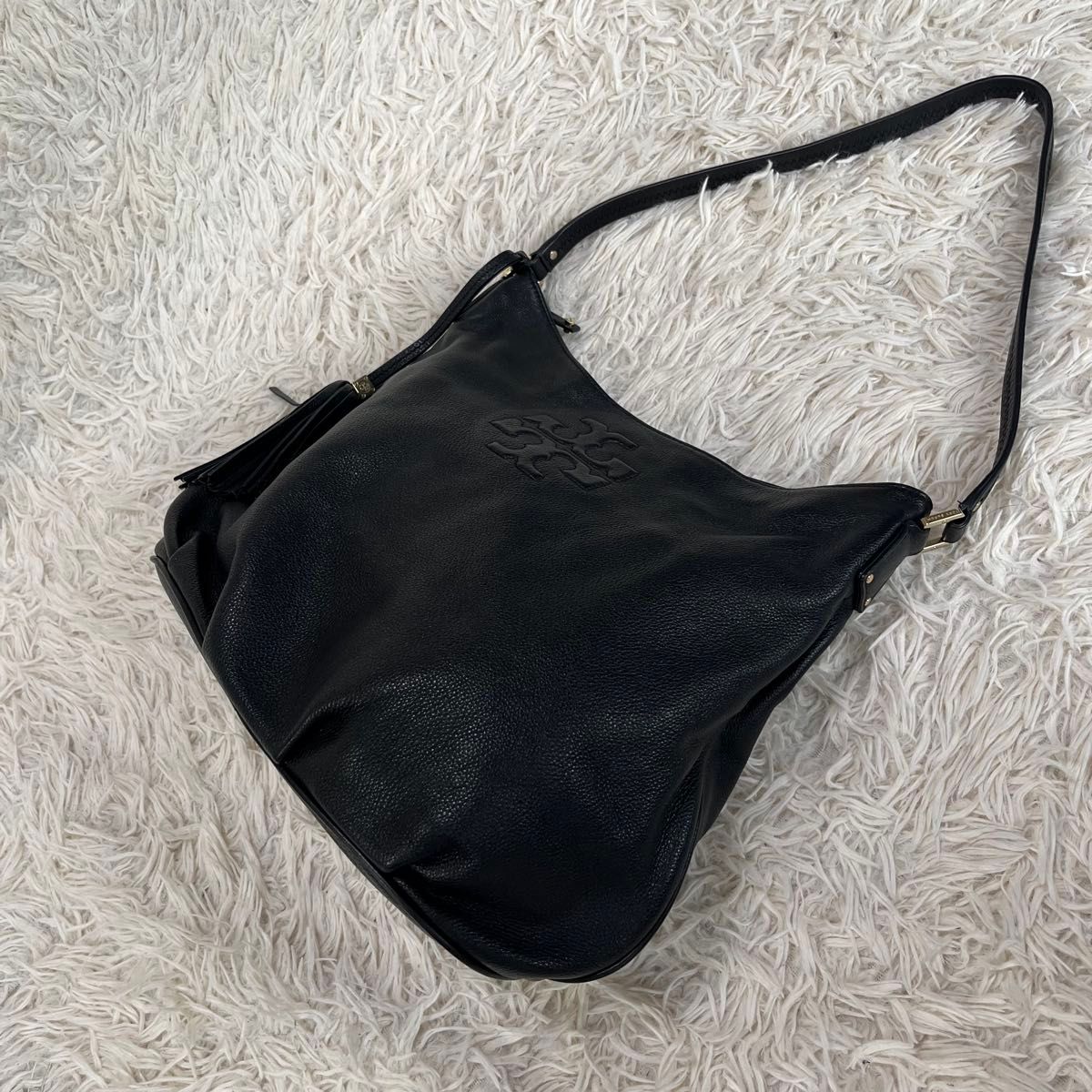 TORY BURCH トリーバーチ ワンショルダーバッグ ブラック タッセル