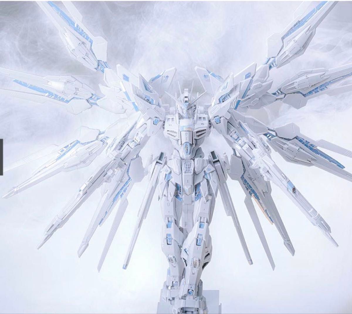 新品未開封品 MGEX 1/100 ストライクフリーダムガンダム [TWILIGHT