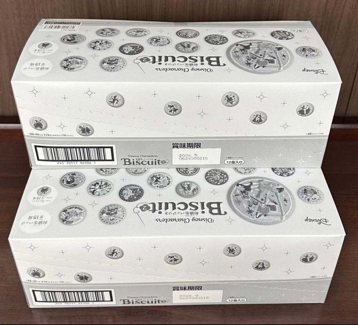 Disney Characters 刺繍缶バッジビスケット 第2弾 3BOX｜Yahoo!フリマ