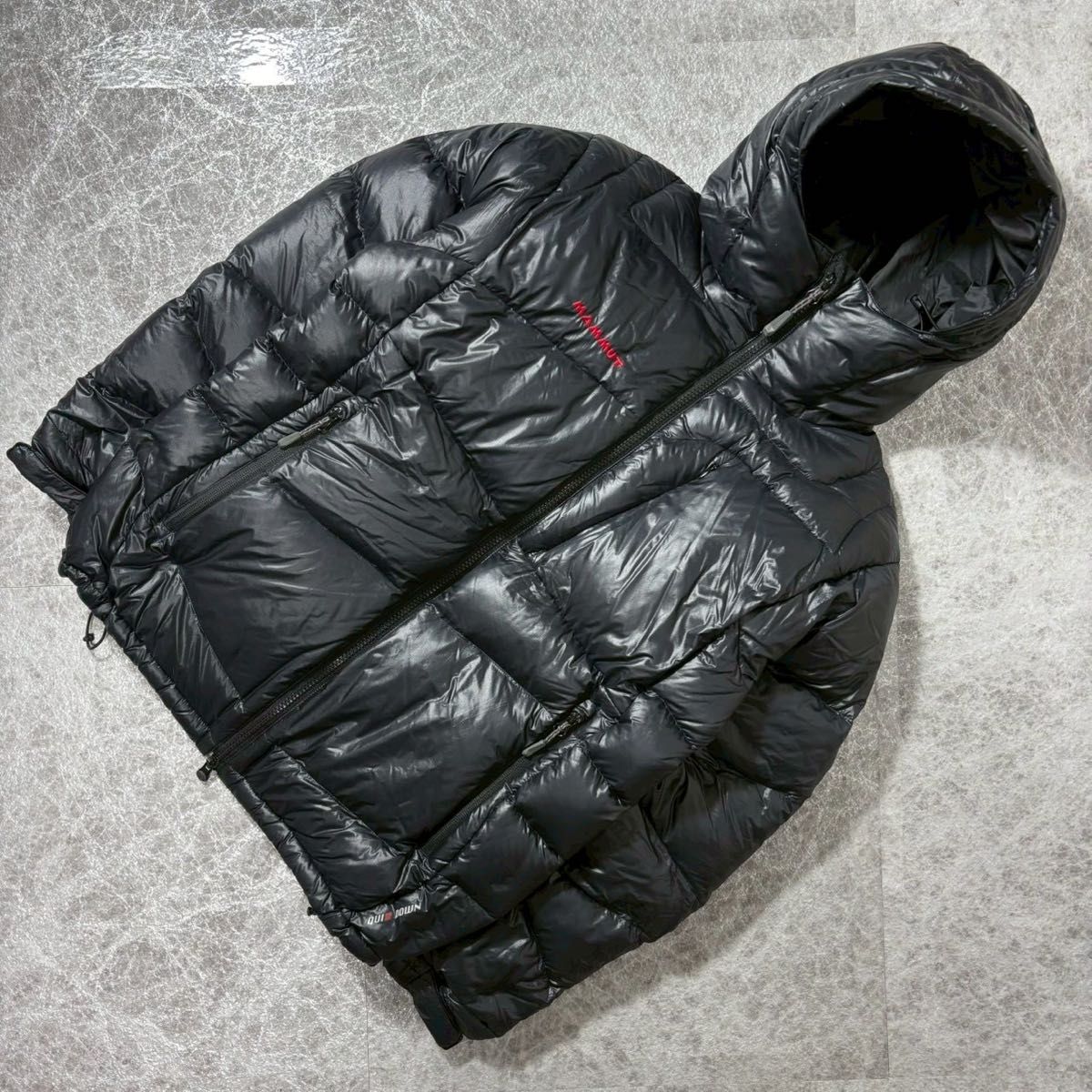 美品 MAMMUT PERTEX QUANTUM ダウンジャケット フーディー S ブラック