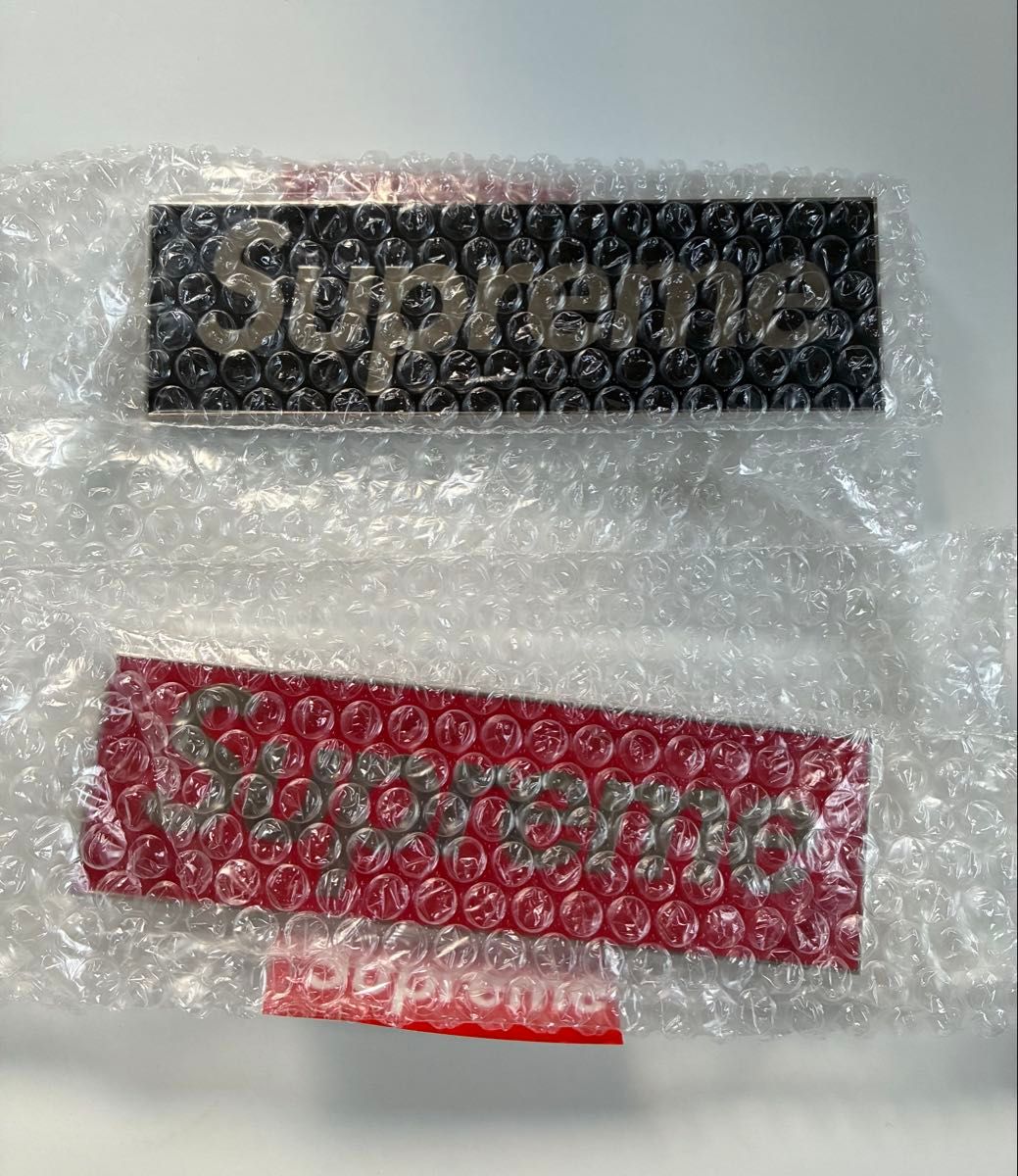 2枚SET supreme Box Logo Car Emblem 赤 黒 シュプリーム ボックス