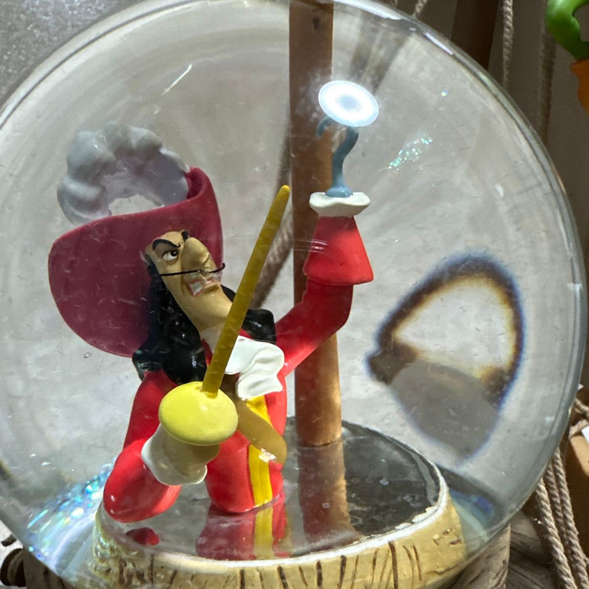 ディズニー ピーターパン フック船長 スノードーム オルゴール 船