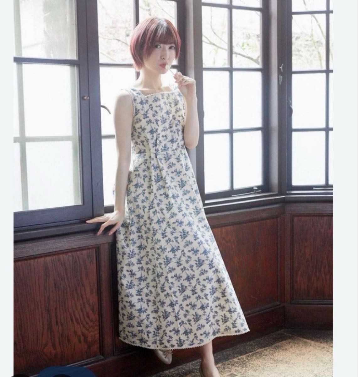 メゾンドフルールプチローブカノン ブルーベリーワンピース 神田沙也加