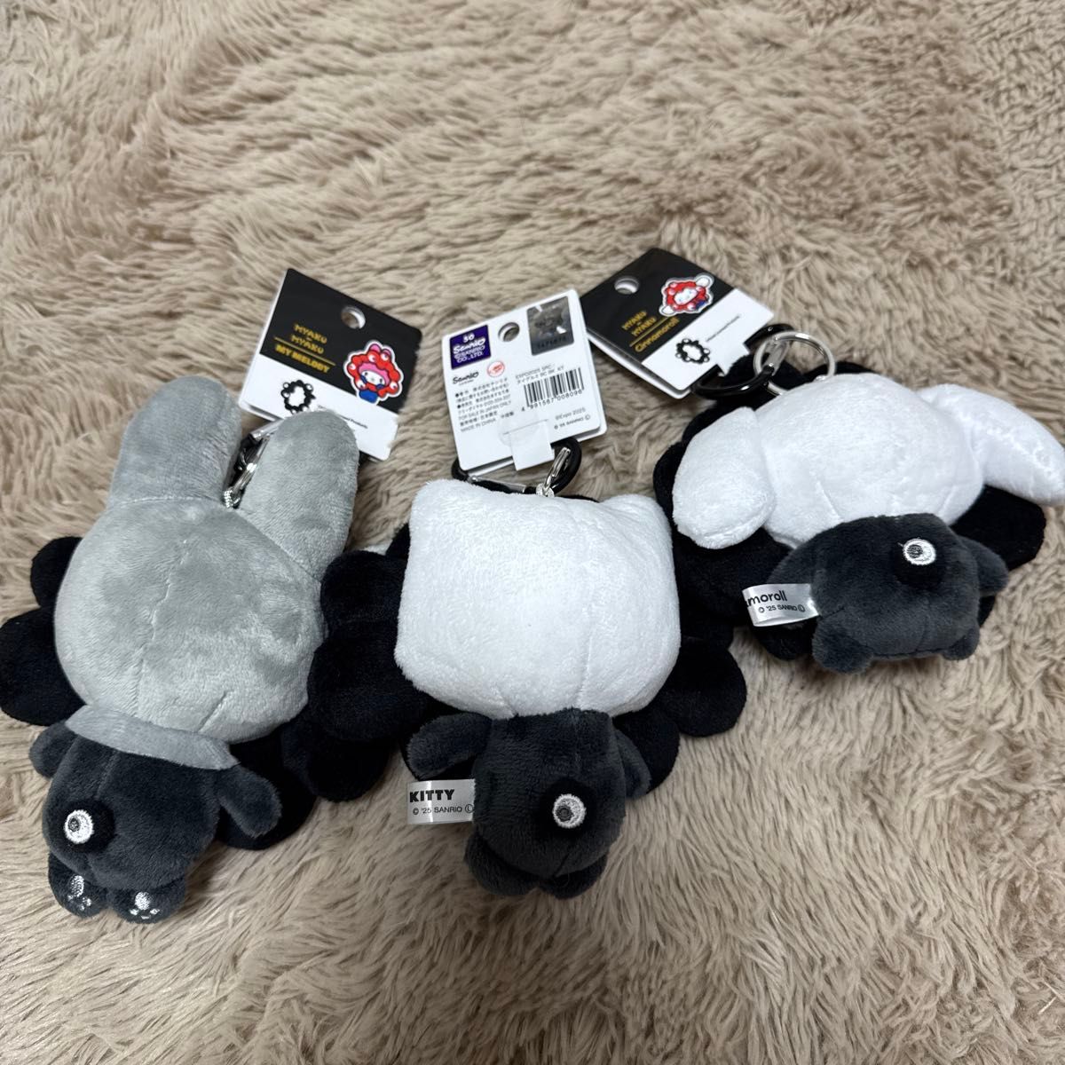 黒ミャクミャク サンリオ なりきりぬいぐるみ BC カラビナ キテイ