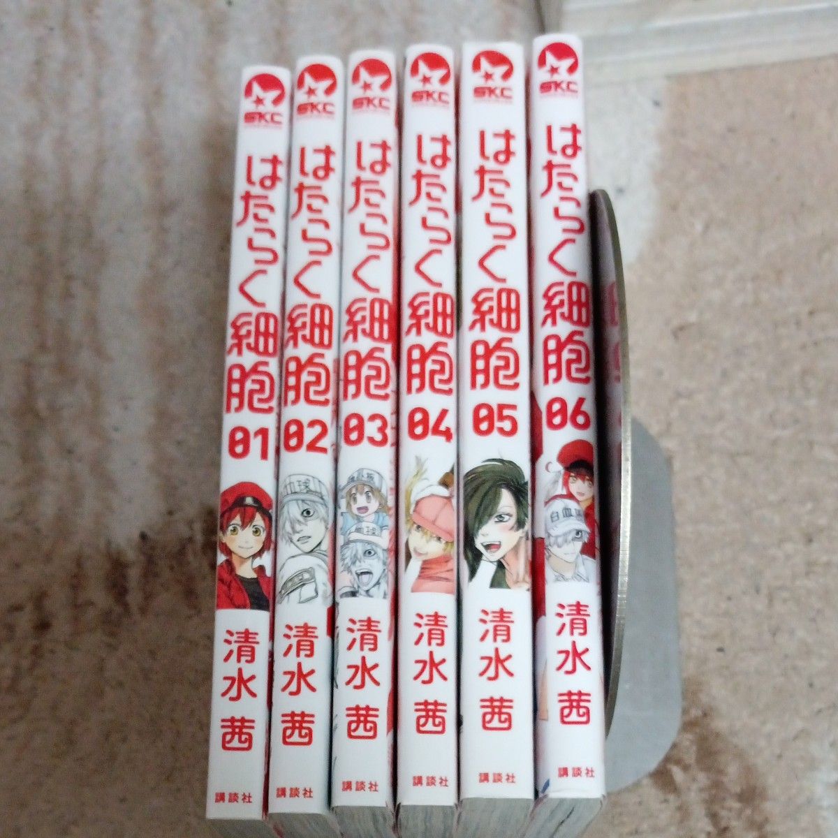 人気作品 実写映画化作品 全巻完結6巻セット はたらく細胞 01