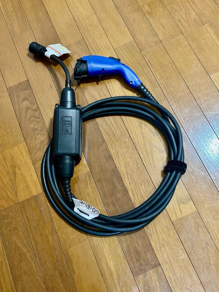 トヨタ純正充電ケーブル 品番G9060-47110｜Yahoo!フリマ（旧PayPayフリマ）