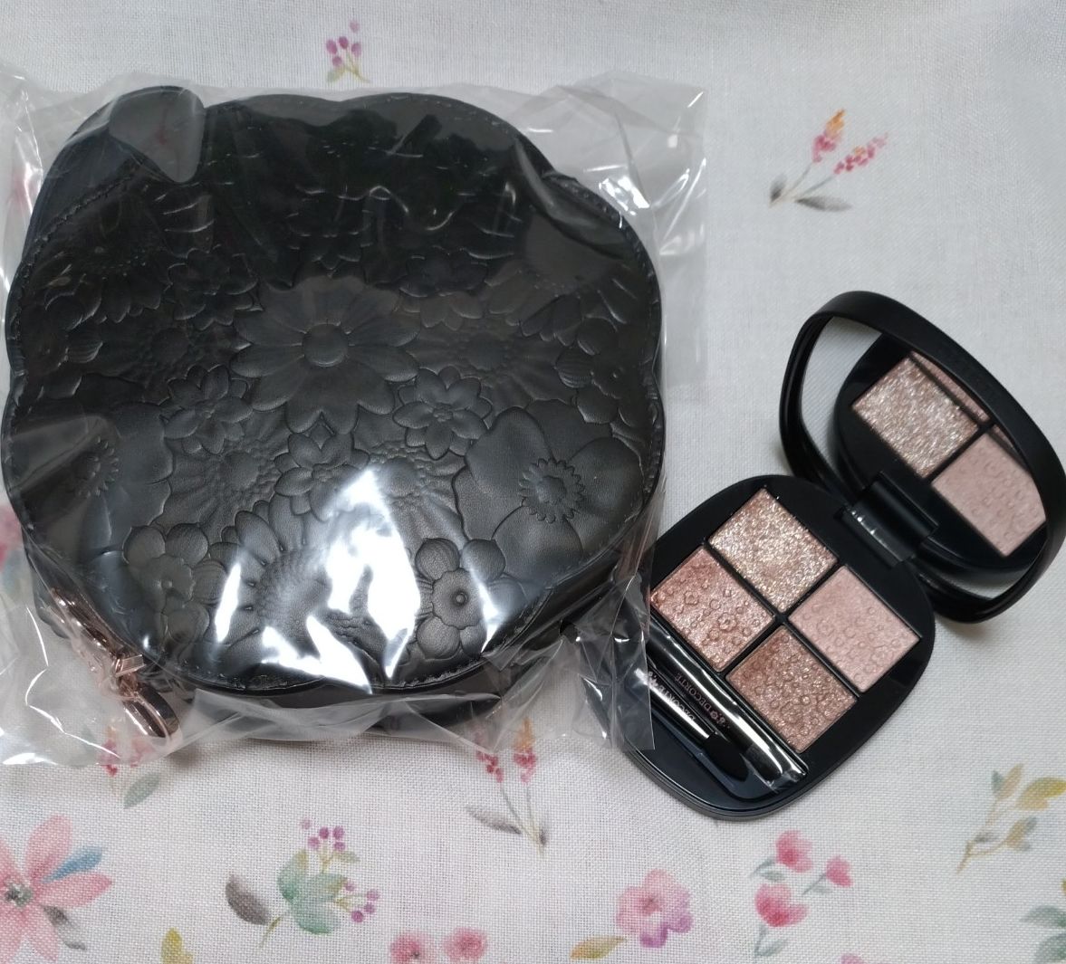 コスメデコルテ クリスマスコフレ エターナルブルームコレクション