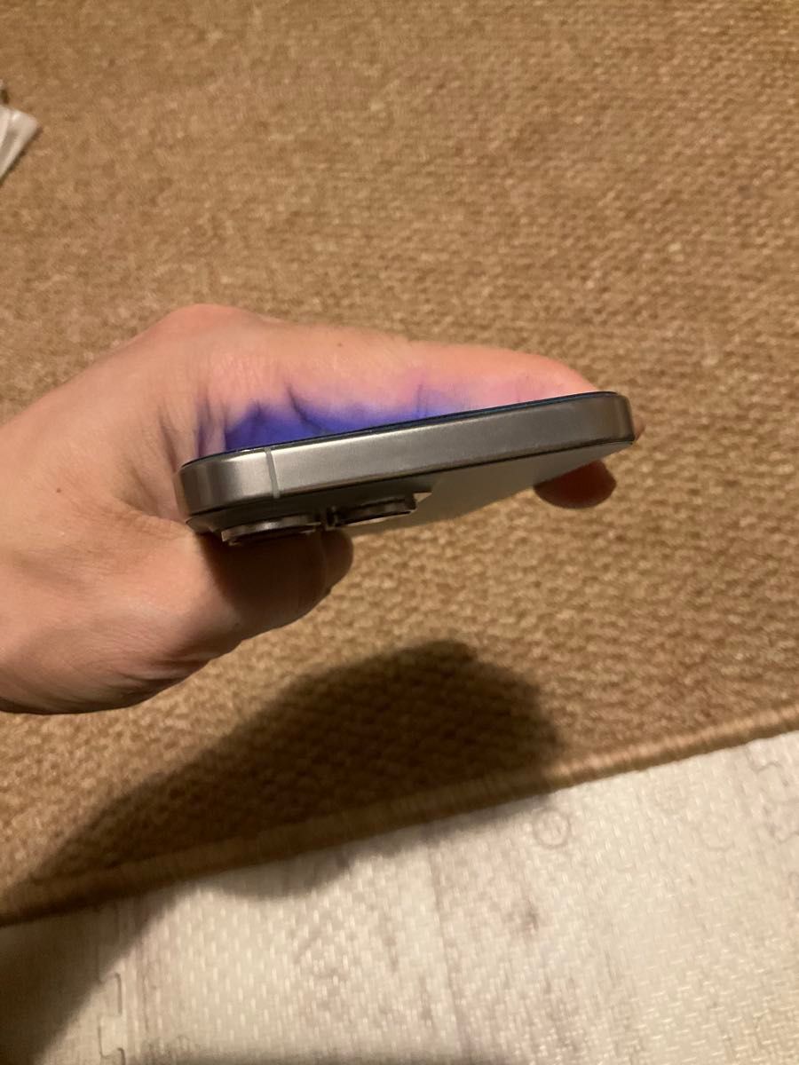 海外版Apple iPhone 16 Pro Max 1TB，美品，バッテリー100％ sim