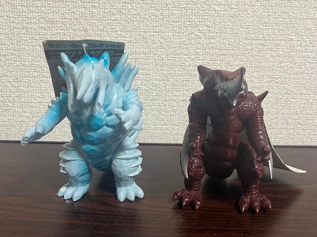 電光超人グリッドマン ブリザラー バキラ マグネガウス タグ付き