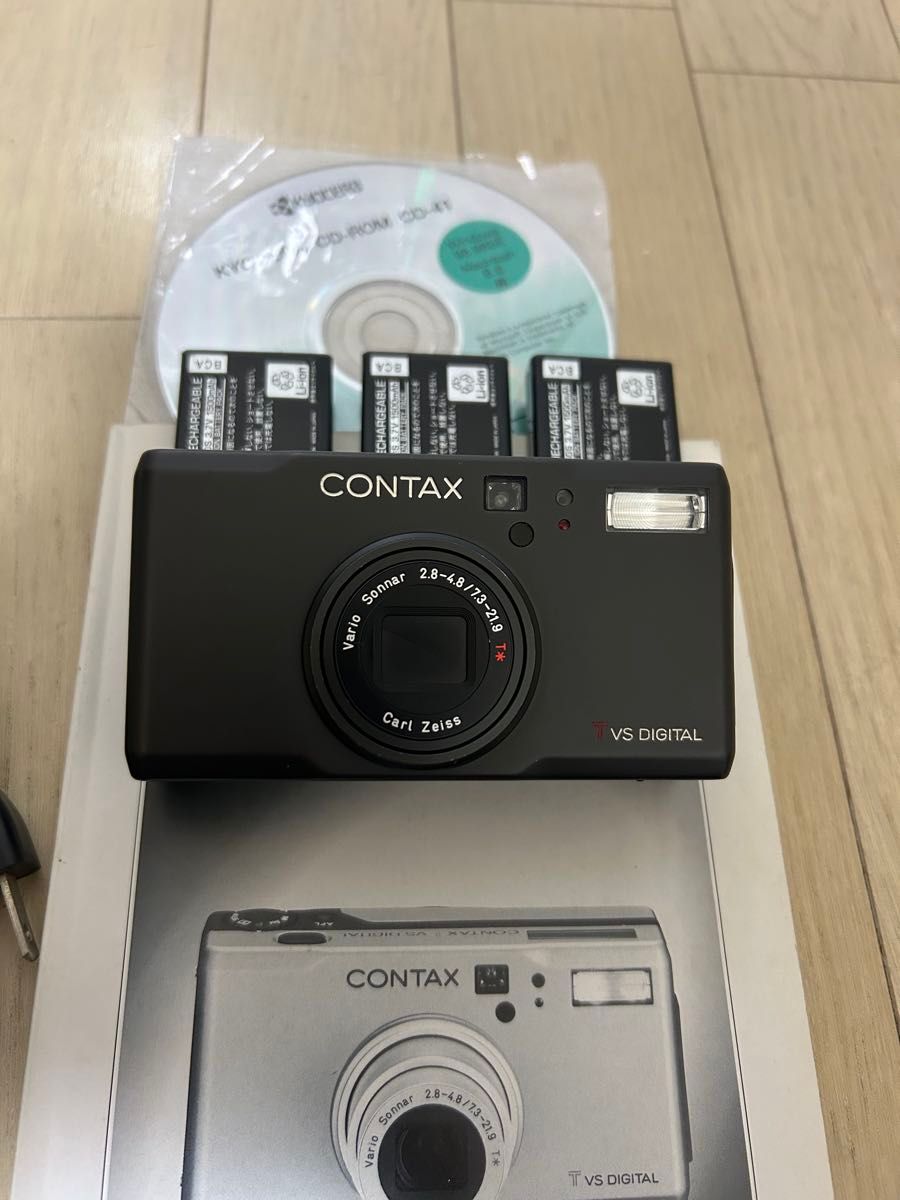 CONTAX TVS DIGITAL チタンブラック（美品・動作確認済） CONTAX Tvs