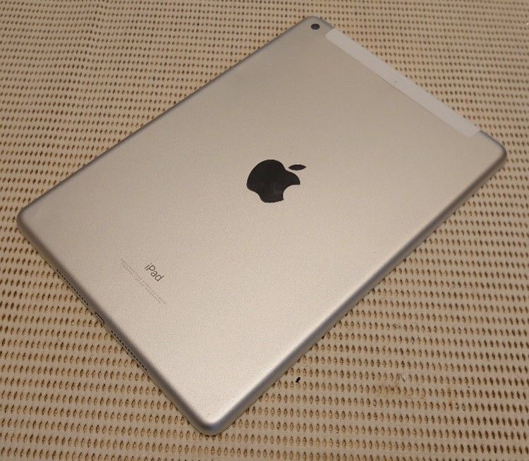 完動品SIMフリーiPad第6世代(A1954)本体128GB送料込DMPZ6｜Yahoo