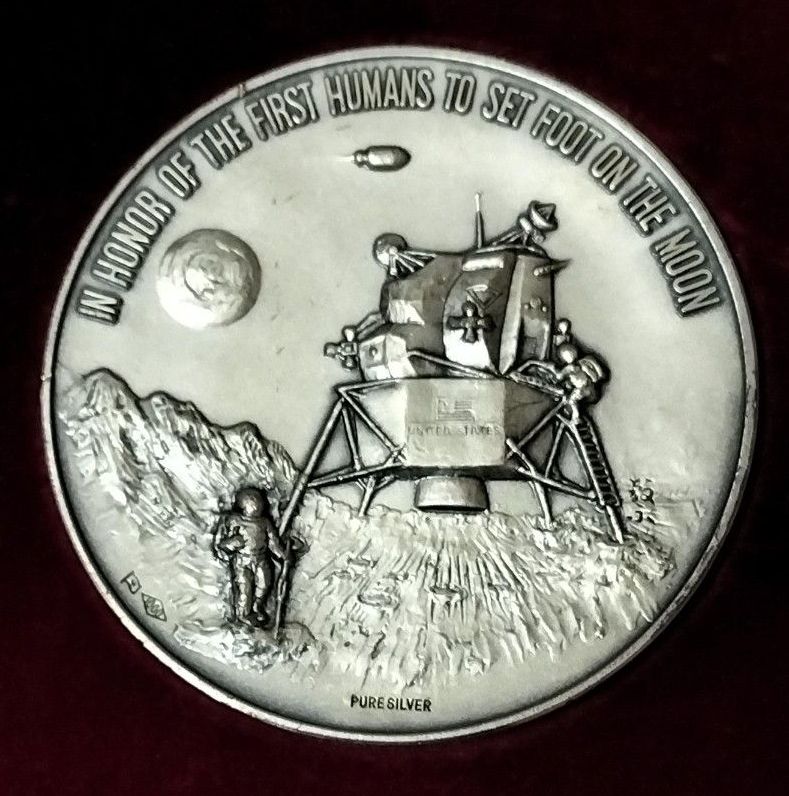 純銀製 アポロ11号月着陸記念メダル 約114g｜Yahoo!フリマ（旧PayPay