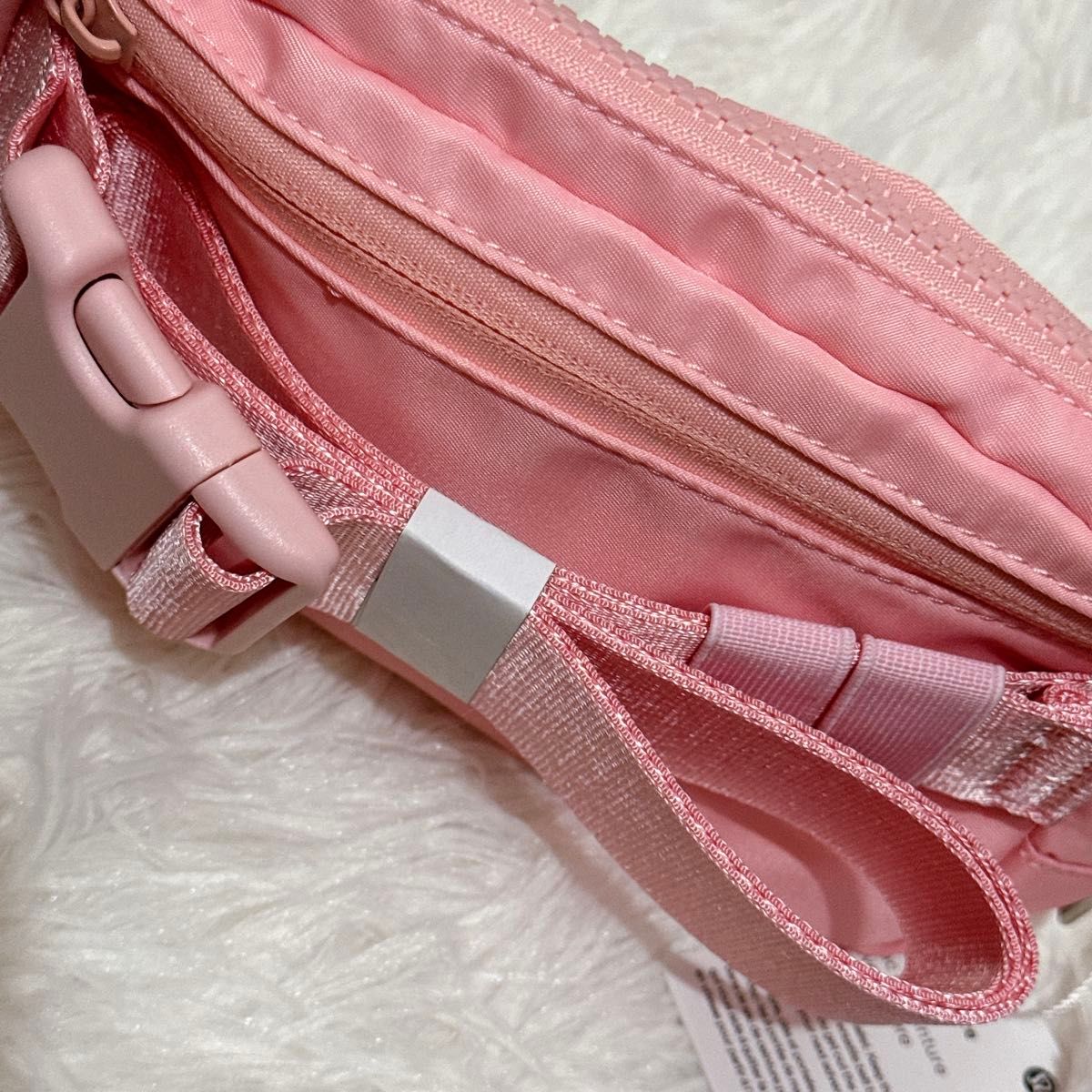 lululemon ベルトバッグ ウエストポーチ ルルレモン カバン バッグ