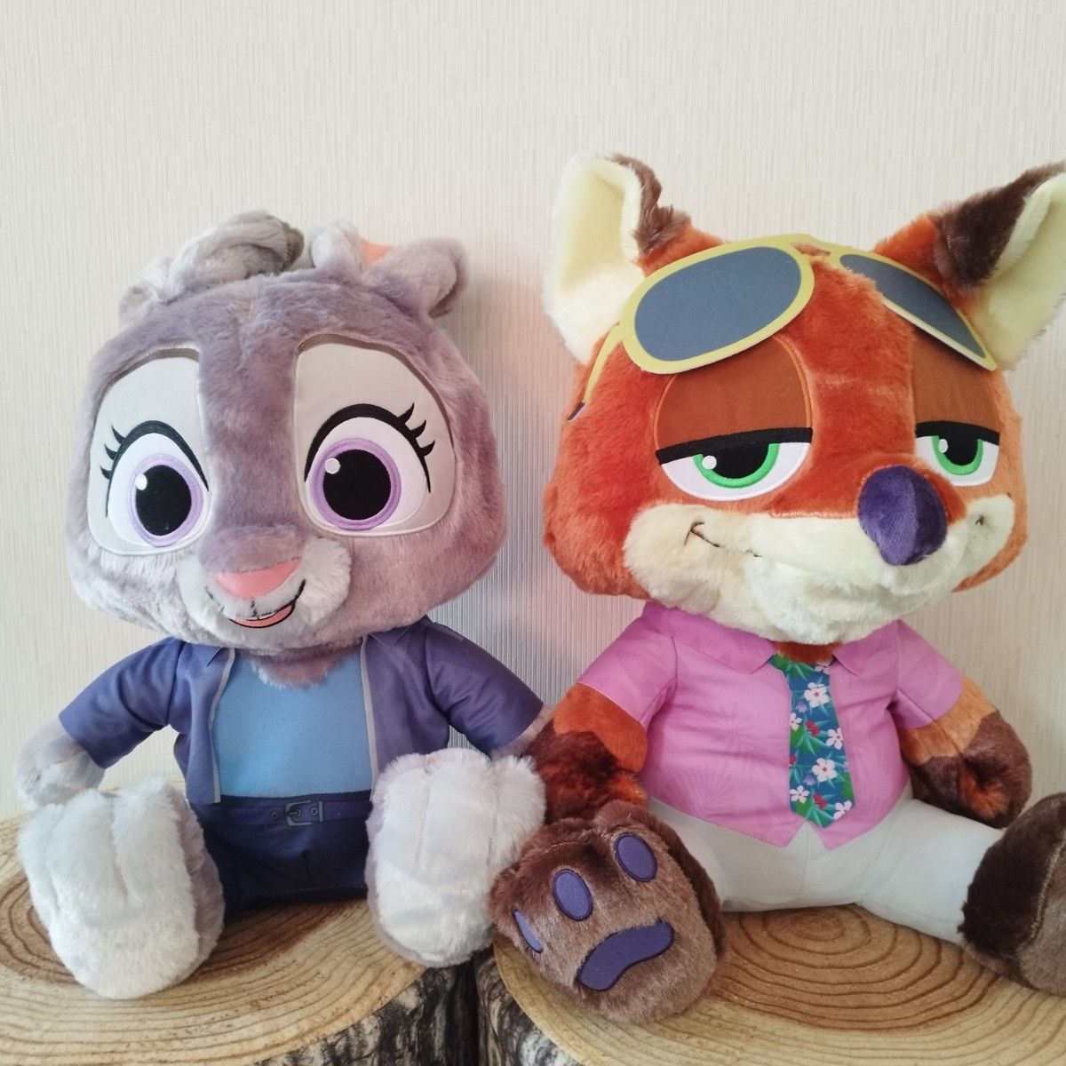 新品タグ付き ズートピア2 スーパーラージぬいぐるみ ジュディ ニック