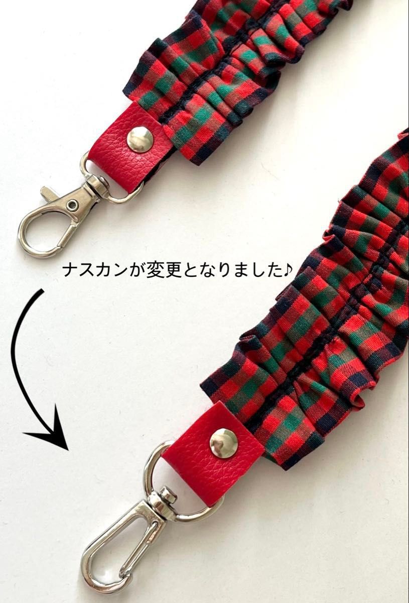 青ファミリアチェック オールフリルスマホショルダーストラップ｜Yahoo