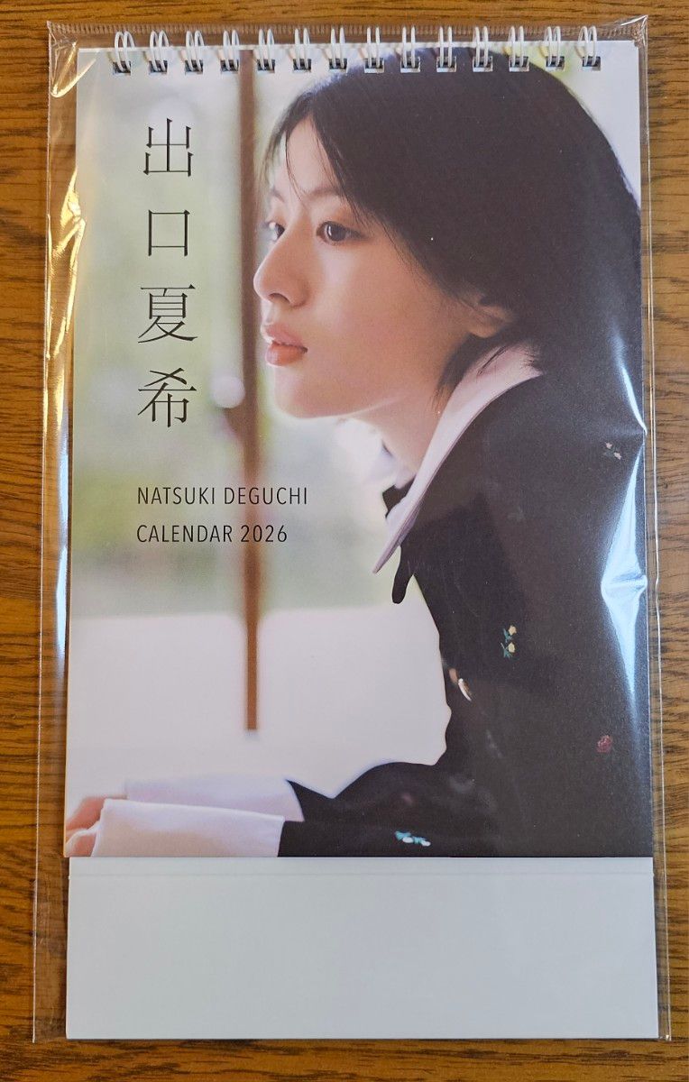 出口夏希 NATSUKI DEGUCHI CALENDAR 2026 卓上カレンダー｜Yahoo