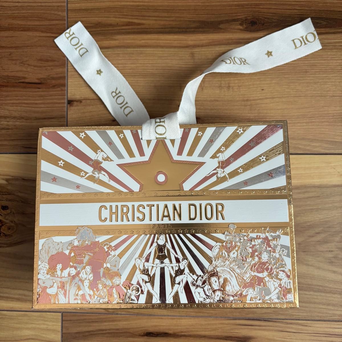 新品未使用】Dior ディオール ホリデー限定 ギフトボックス ショッパー