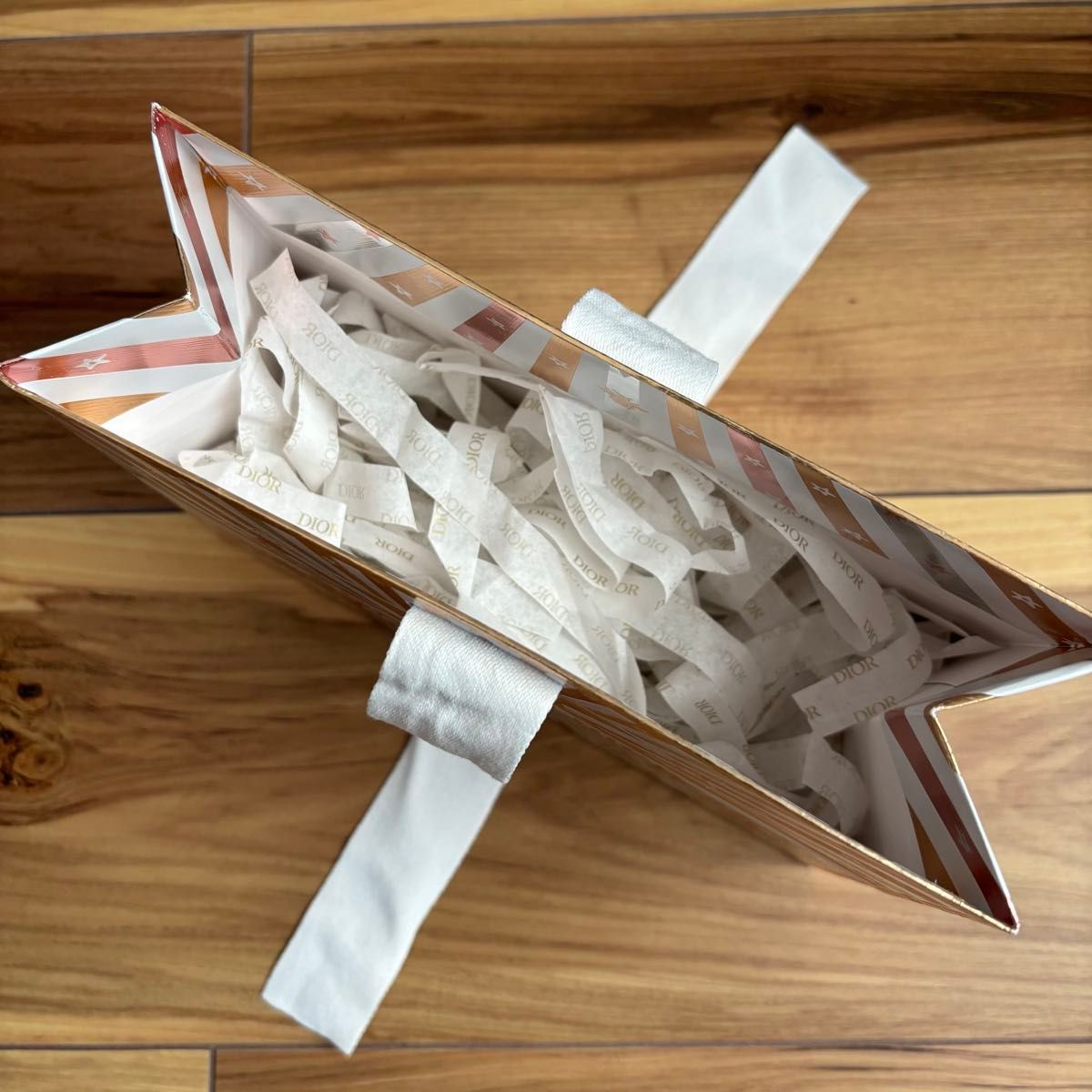 新品未使用】Dior ディオール ホリデー限定 ギフトボックス ショッパー