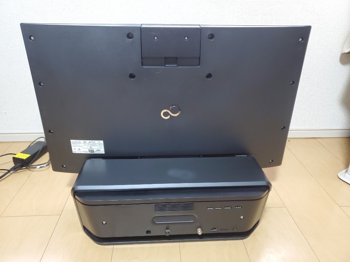 富士通ESPRIMO FH90/i7-7700HQ/M 2SSD256GB/メモリー16GB/BD/DVDS