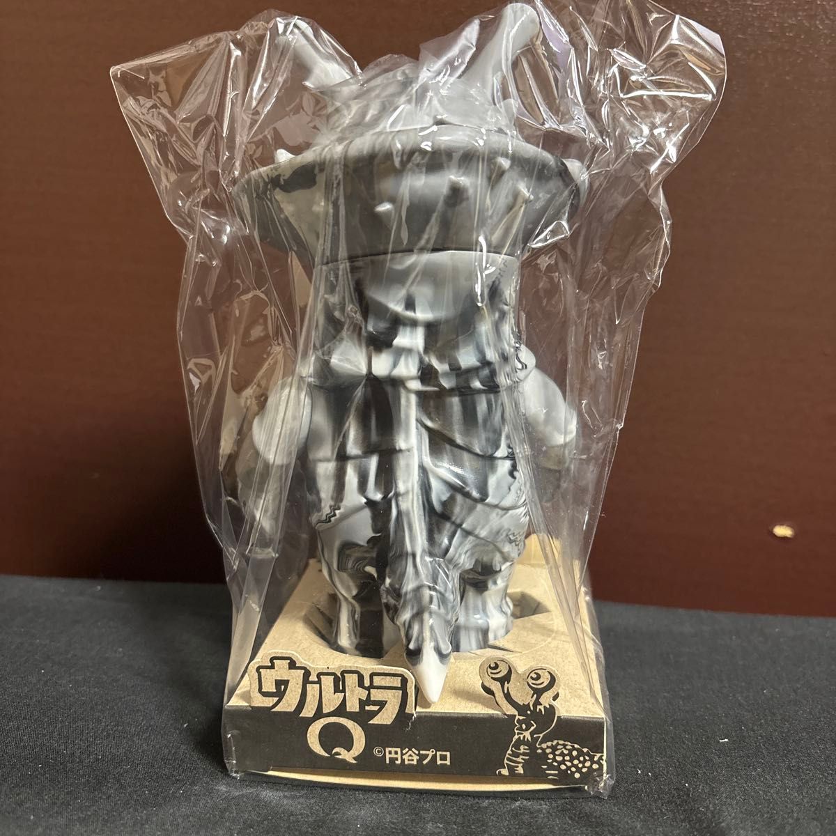 シークレットベース カネゴン Triple marble Black SECRETBASE｜Yahoo