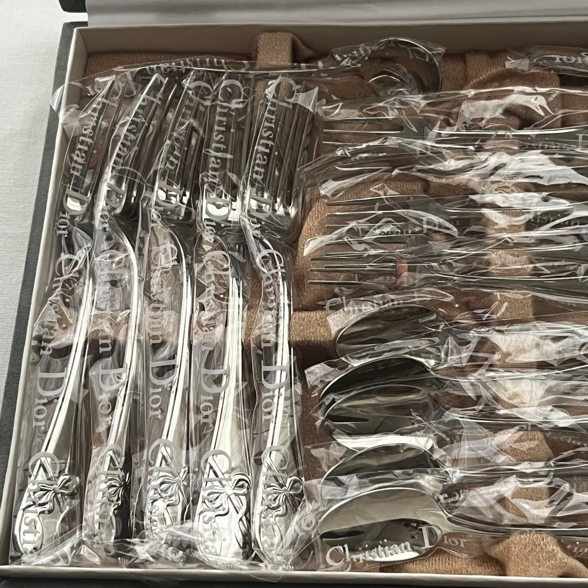クリスチャン ディオール 18-18ステンレス カトラリーセット フォーク
