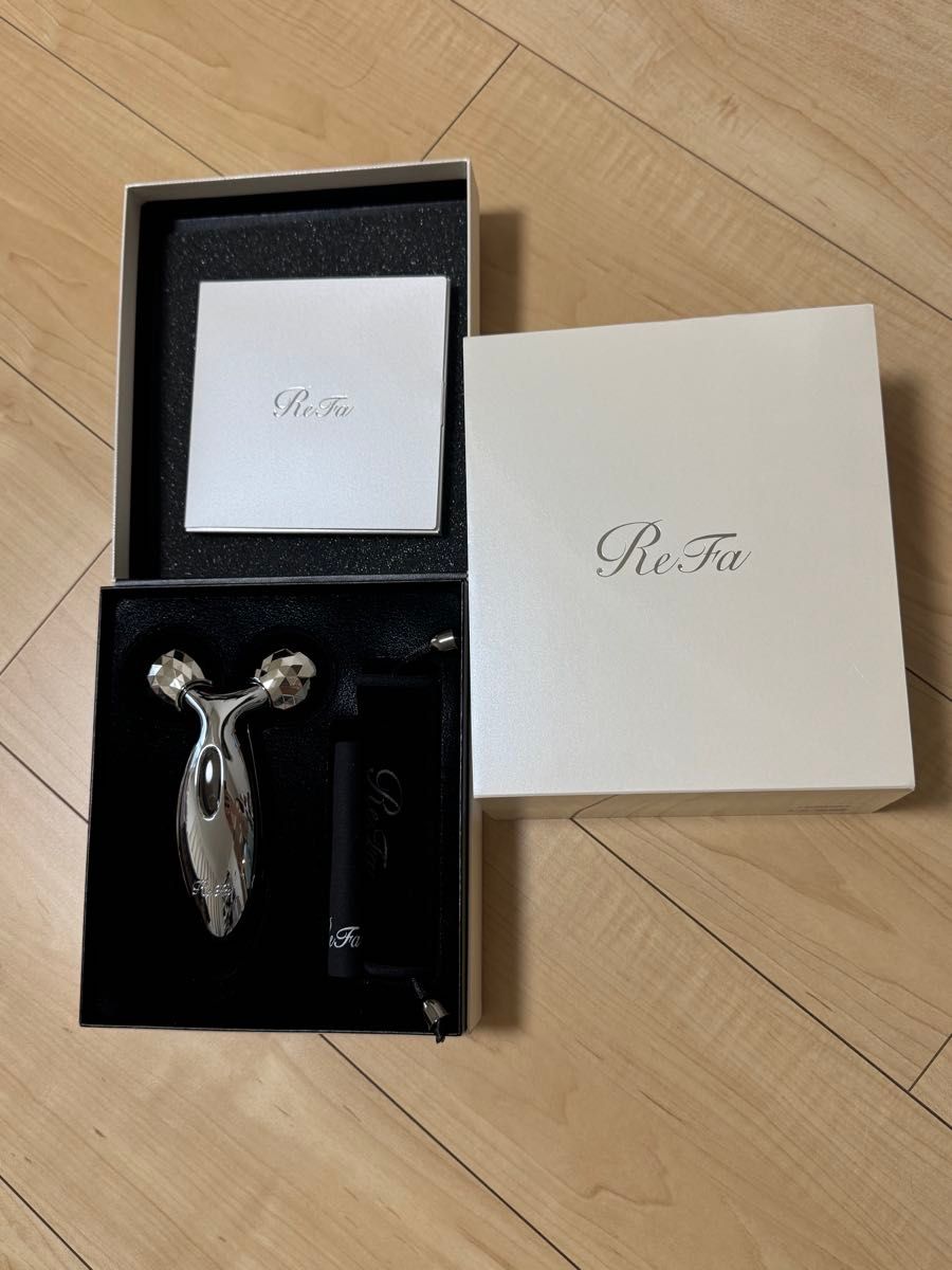 ReFa リファカラット PEC L1706 E1001RF 美顔ローラー カラーシルバー