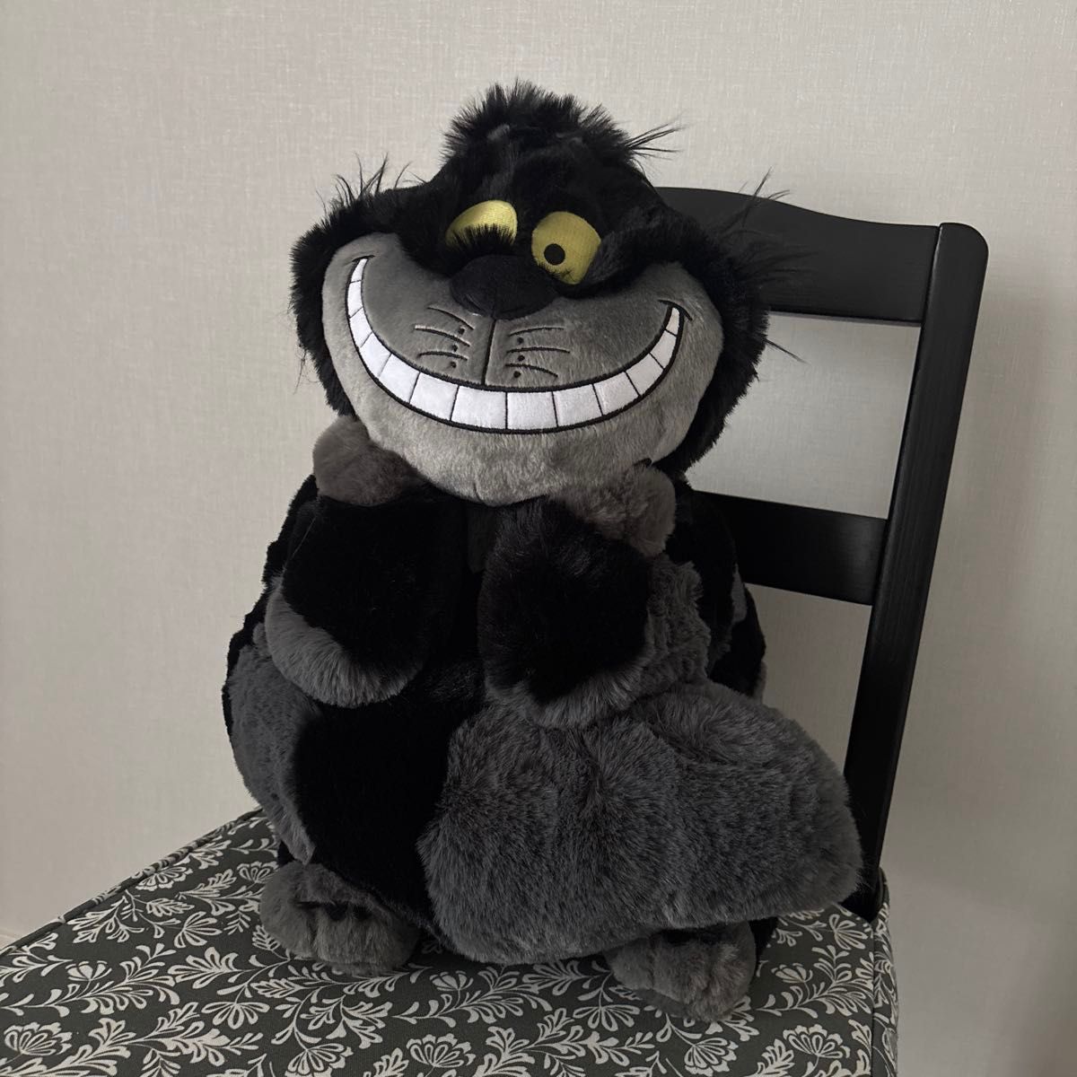 ディズニーストア 完売 蓄光 チェシャ猫 ブラック ぬいぐるみ｜Yahoo