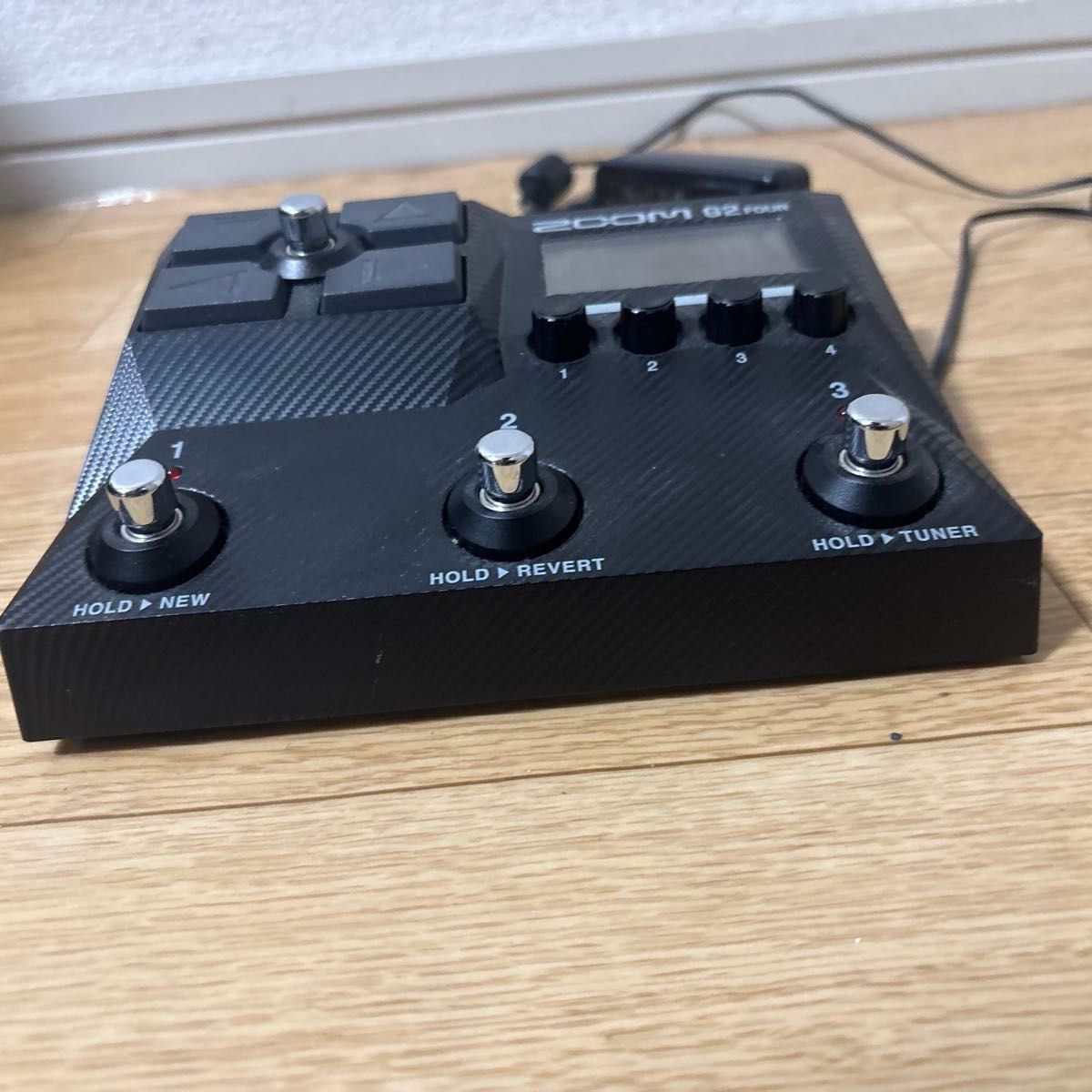 □□【箱・取説・電源ACアダプター付】ZOOM G2 FOURマルチエフェクター