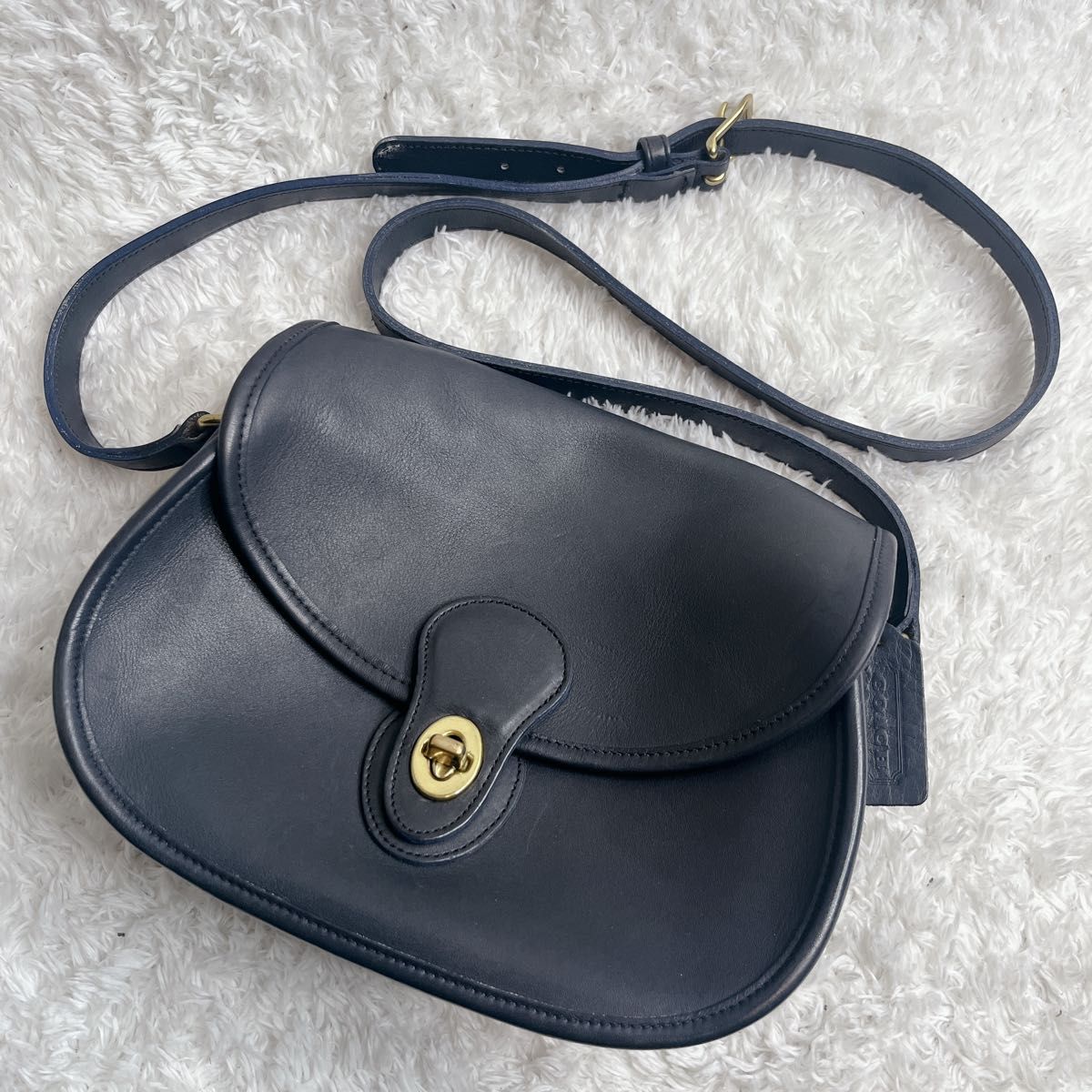 オールドコーチ ネイビー ターンロック ショルダーバッグ COACH レザー