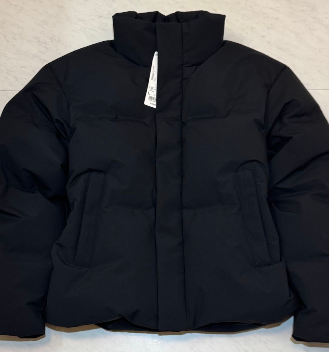 未使用】ユニクロ UNIQLO シームレスダウンジャケット ブラック L 2025