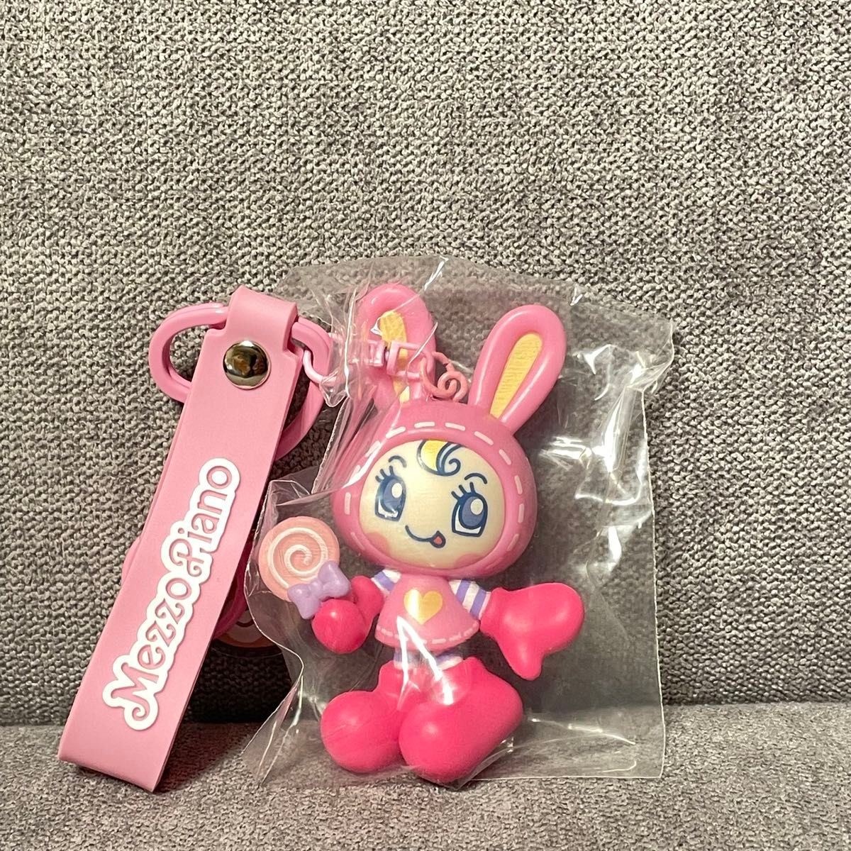メゾピアノ シークレットキャラチャーム ベリエちゃん キーホルダー
