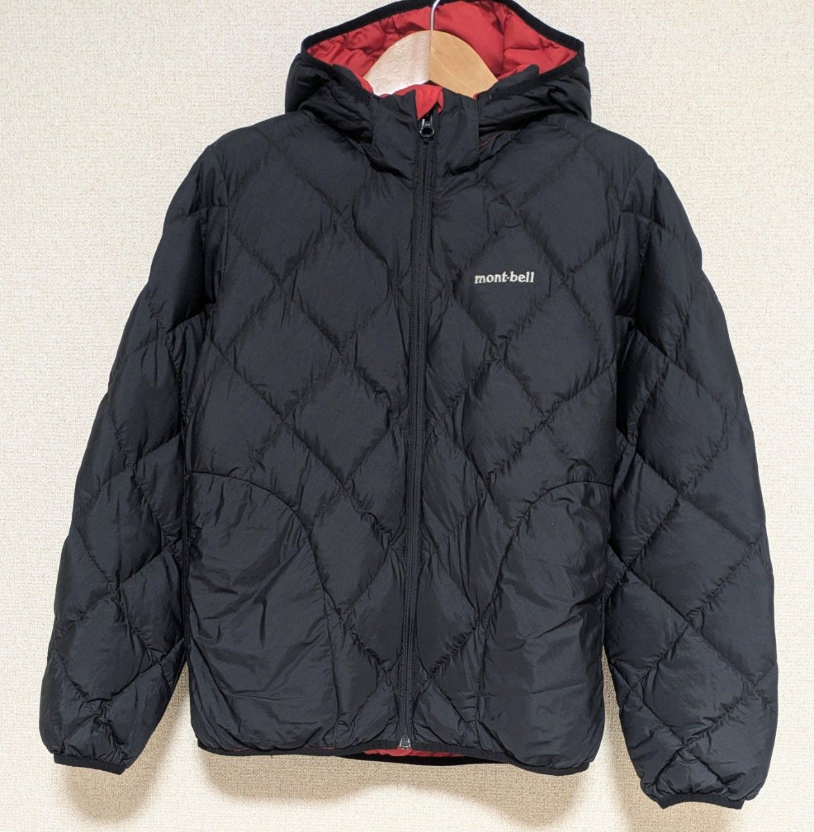 良品 リバーシブルダウンジャケット キルティング 黒赤 モンベル mont