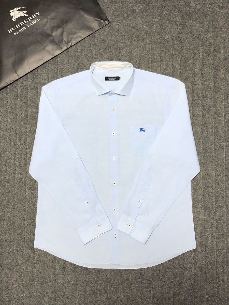 バーバリーブラックレーベル メンズホワイトクリーム色 今シーズン