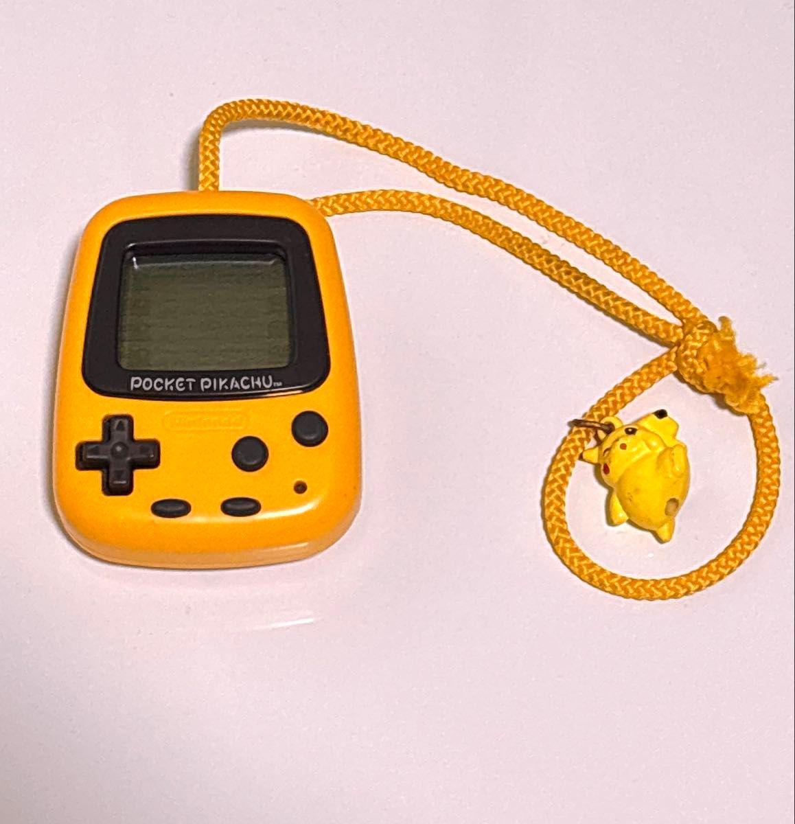 ポケットピカチュウ 1998年製 任天堂 歩数計 ゲーム 当時もの POCKET